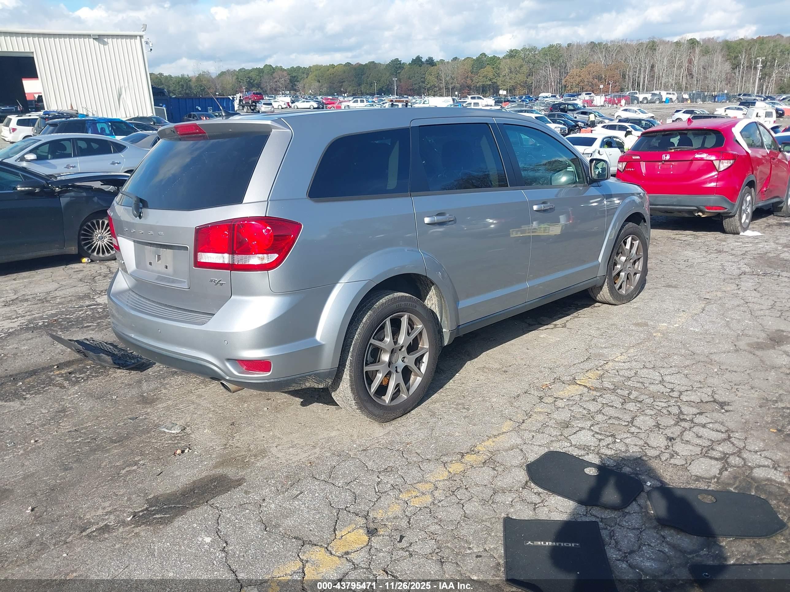 DODGE JOURNEY image 4