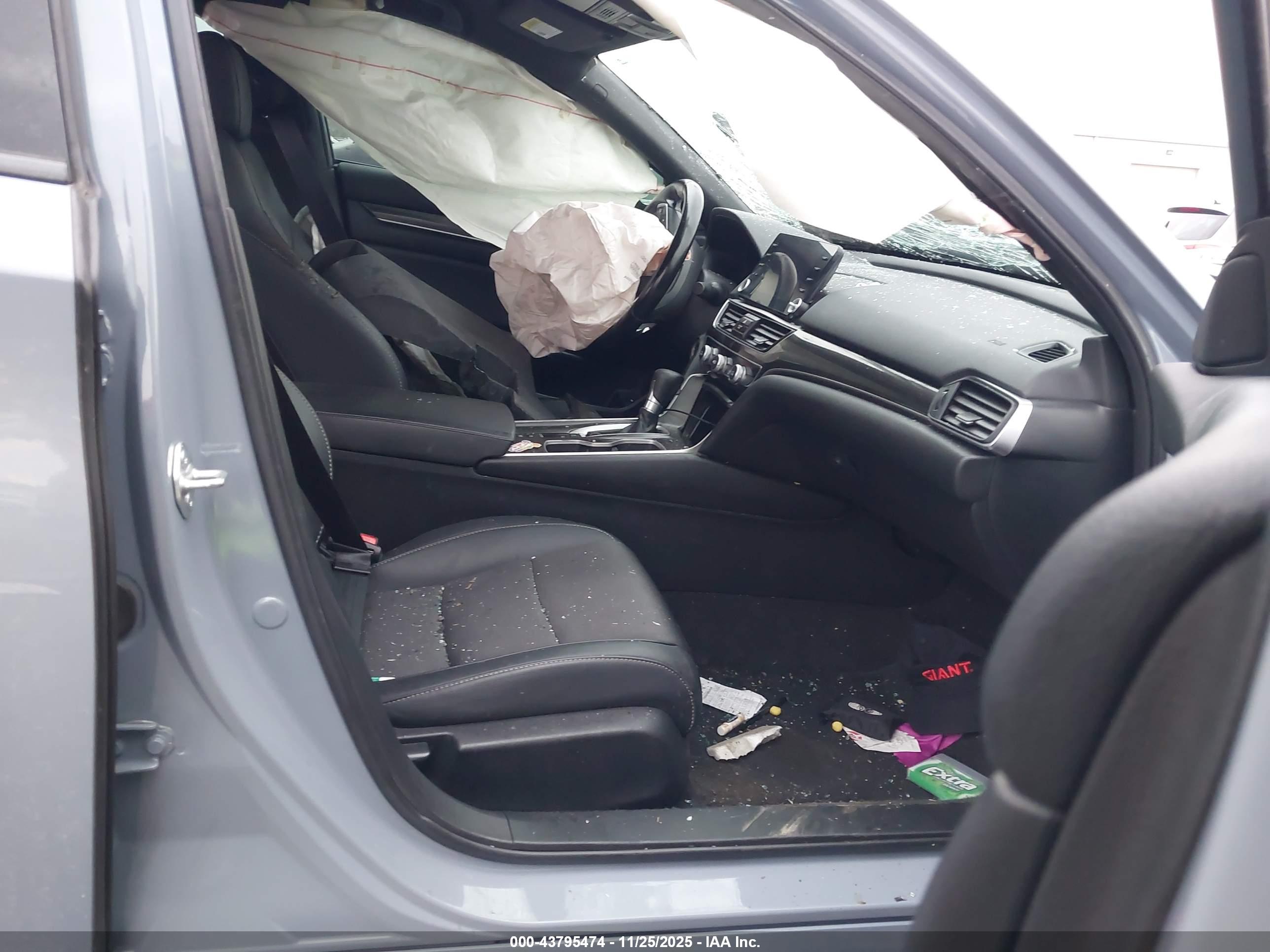 HONDA ACCORD image 5