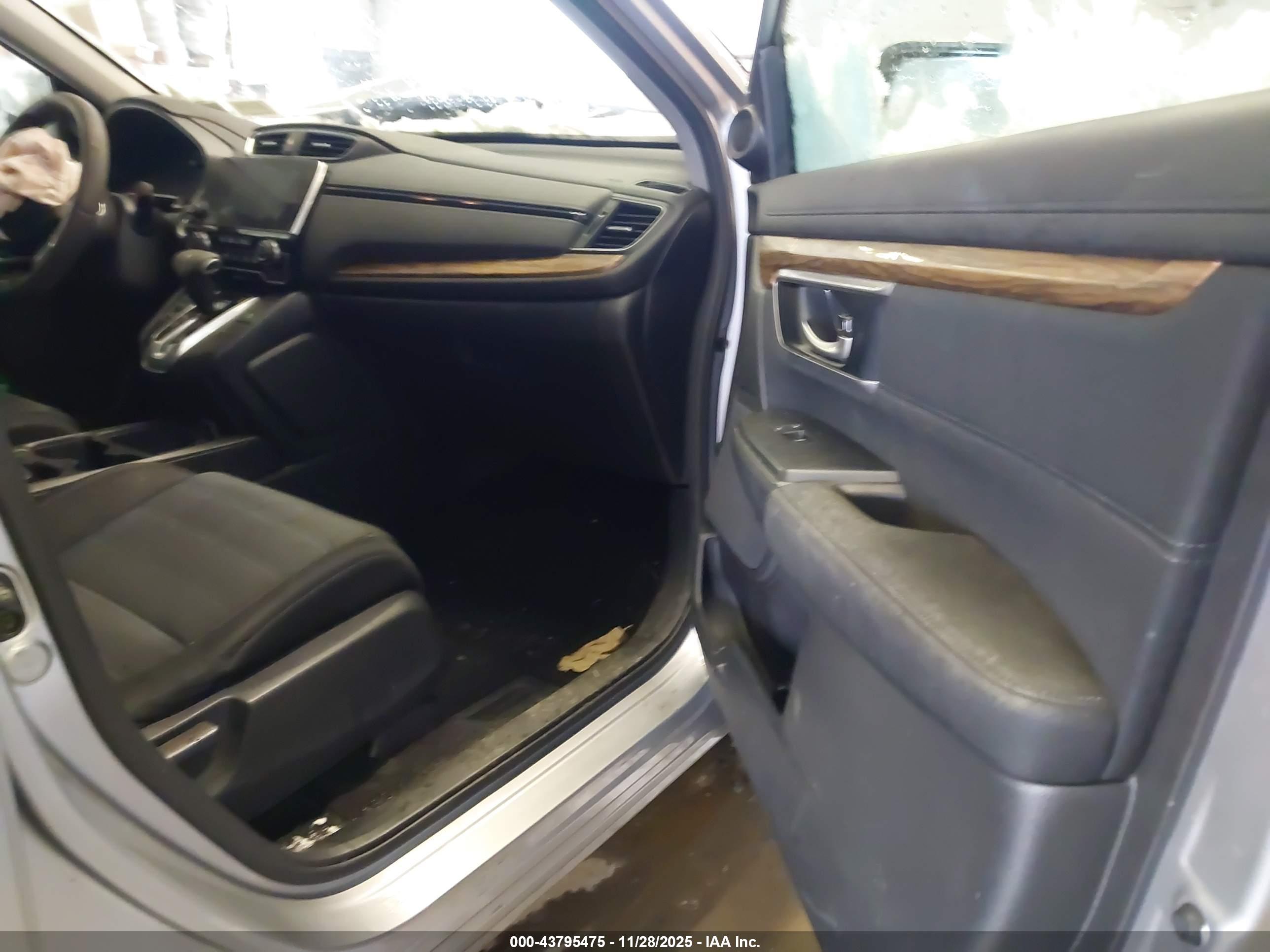 HONDA CR-V image 5