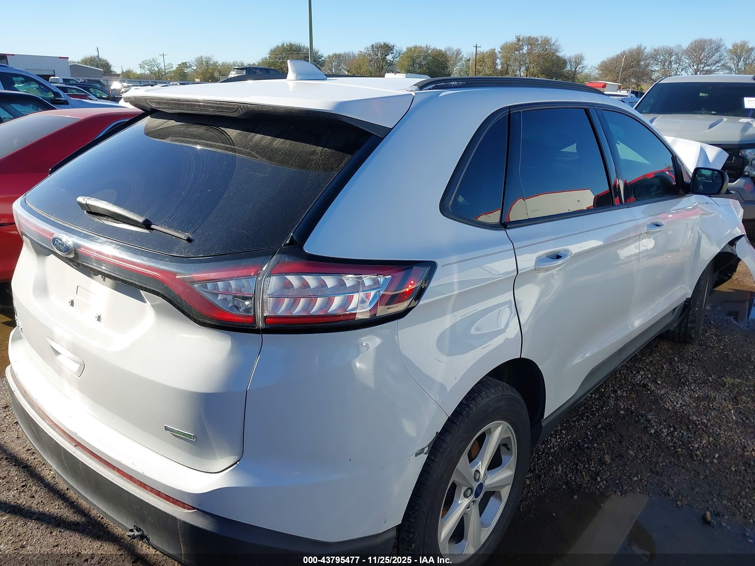 FORD EDGE image 4