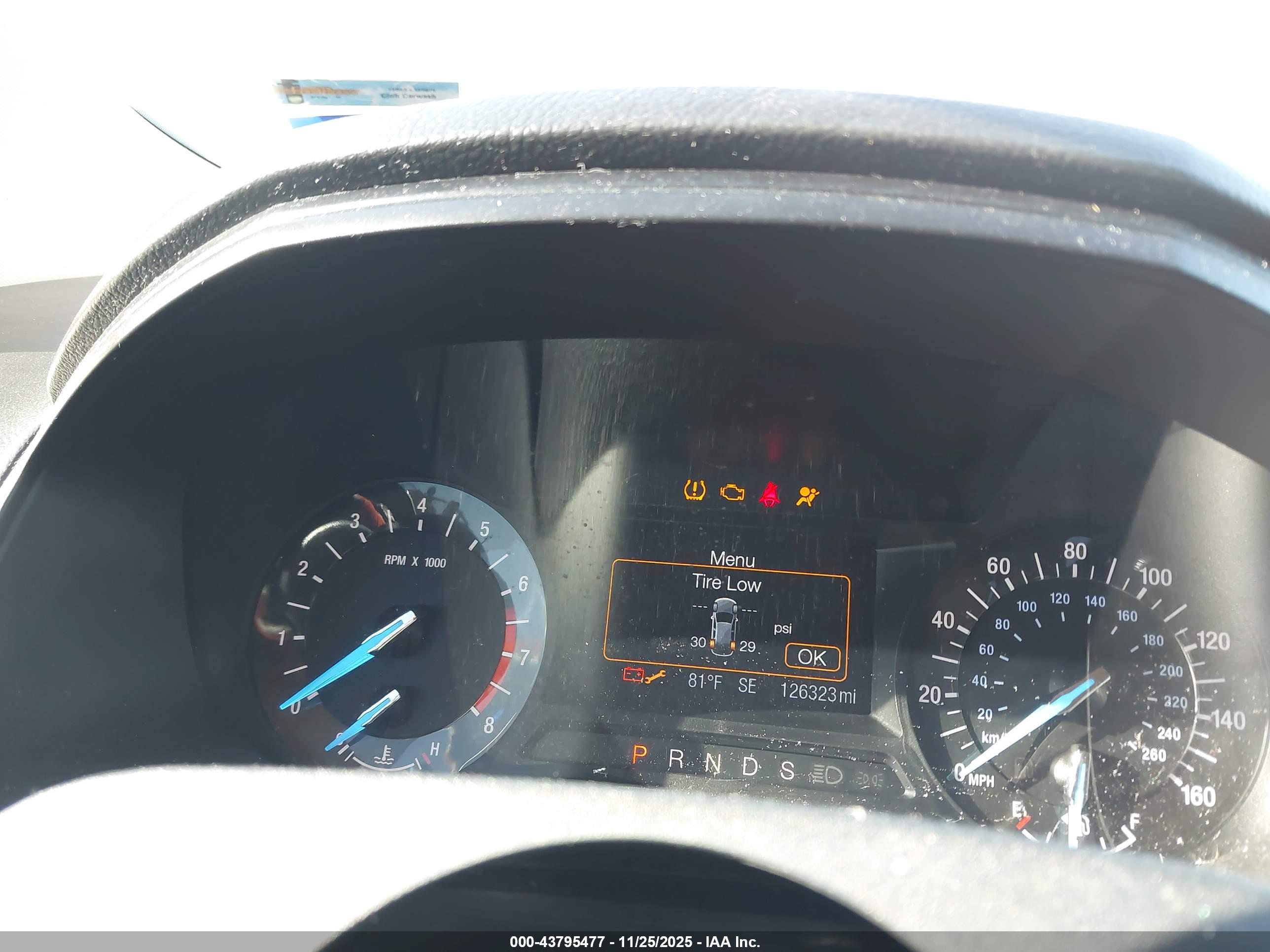 FORD EDGE image 7