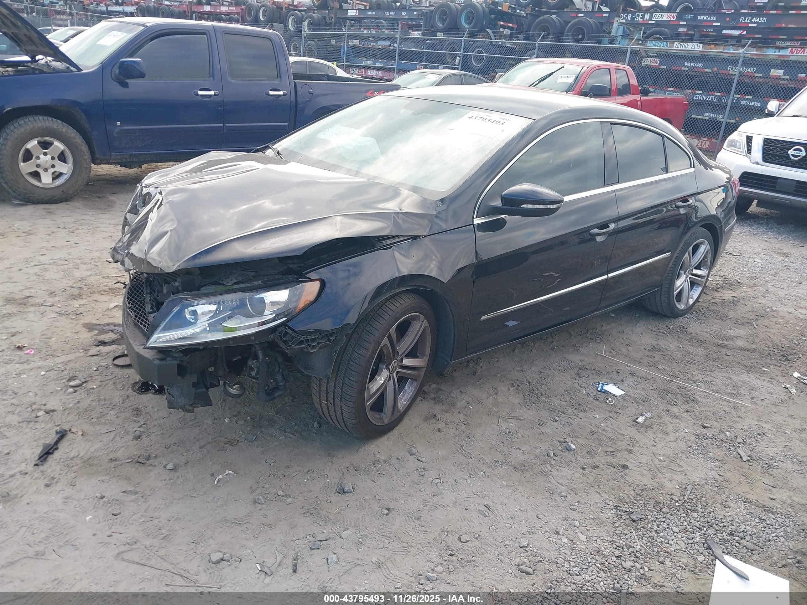 VOLKSWAGEN CC image 2