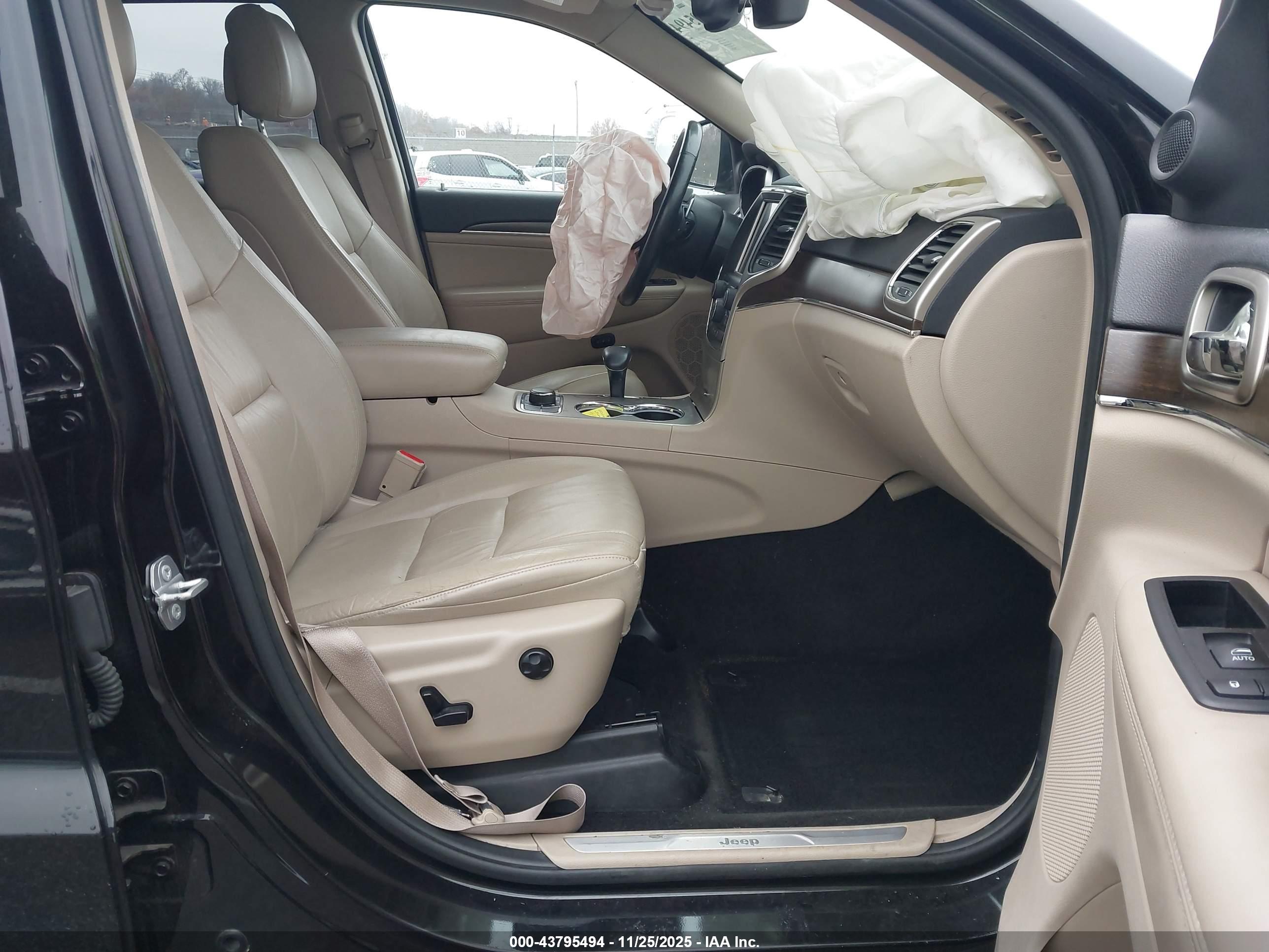 JEEP GRAND image 5