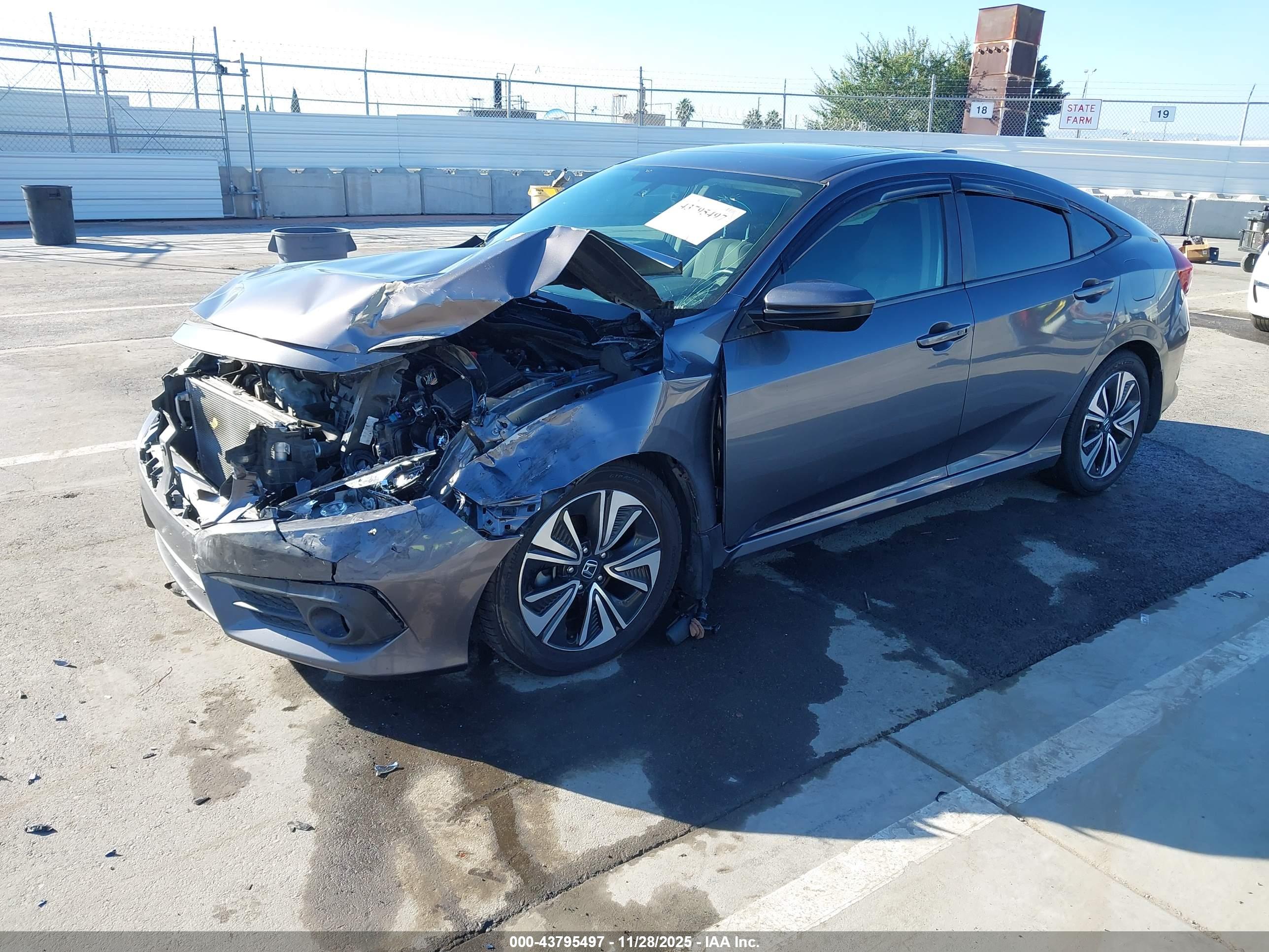 HONDA CIVIC image 2