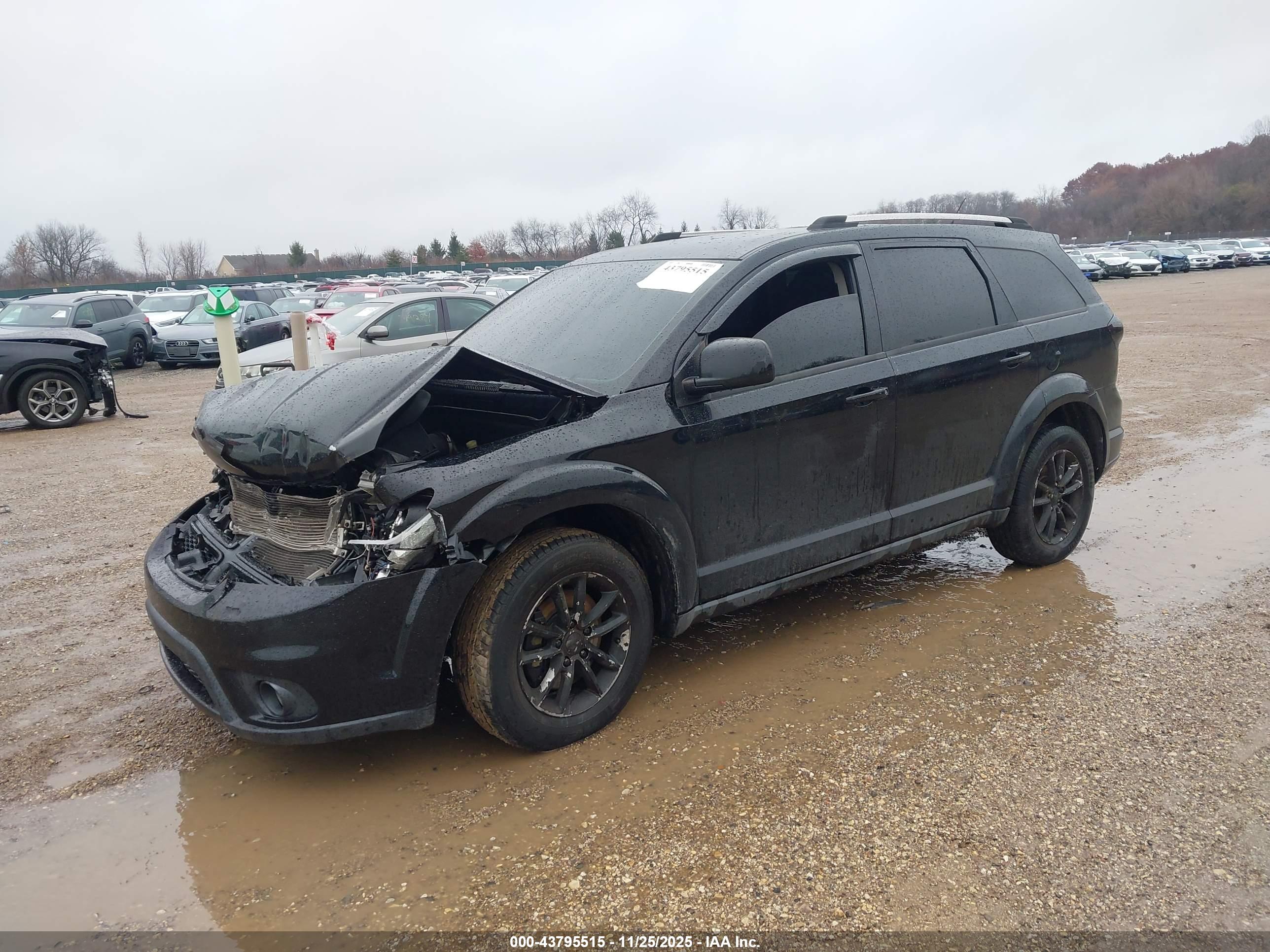 DODGE JOURNEY image 2
