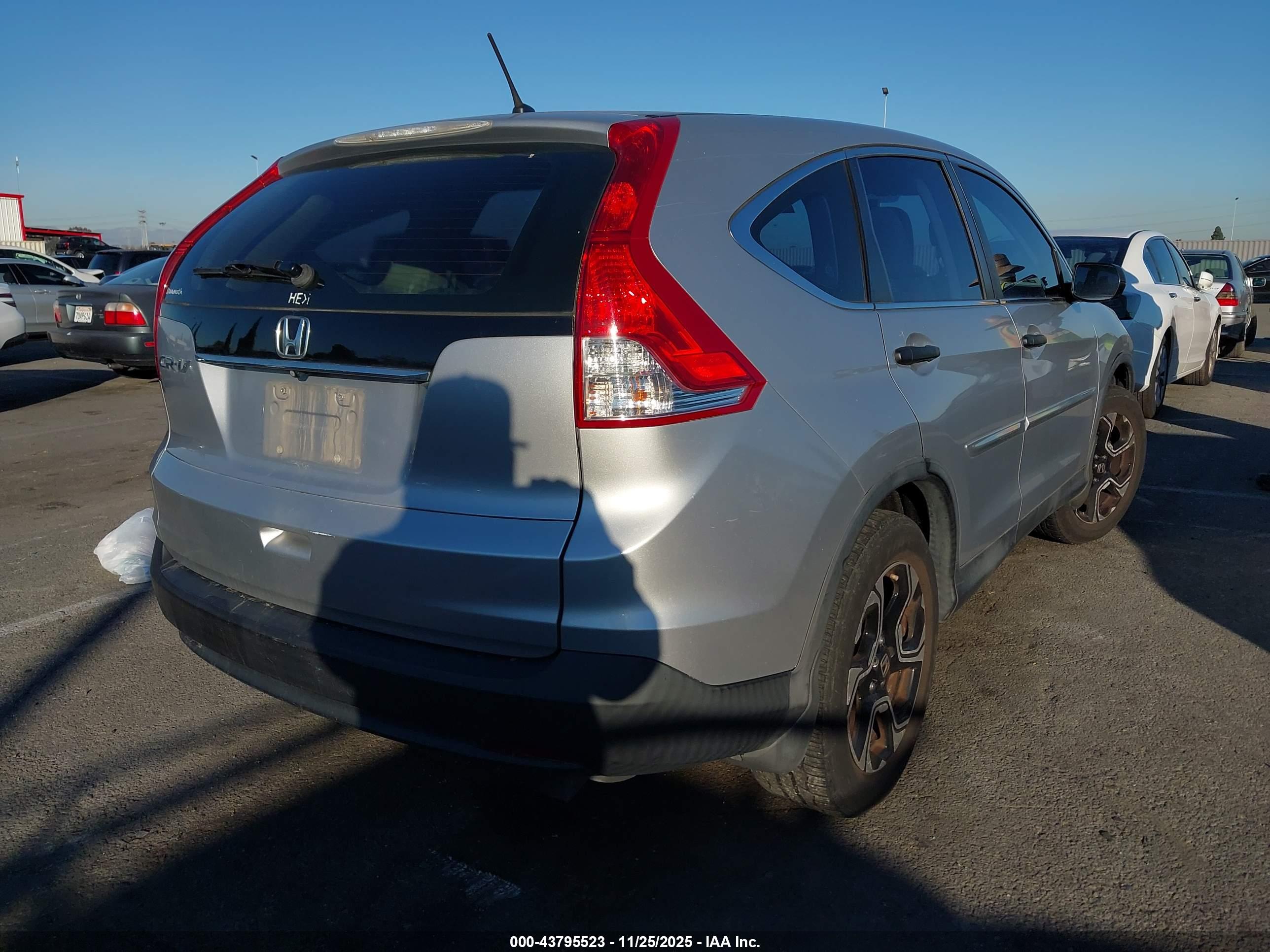HONDA CR-V image 4