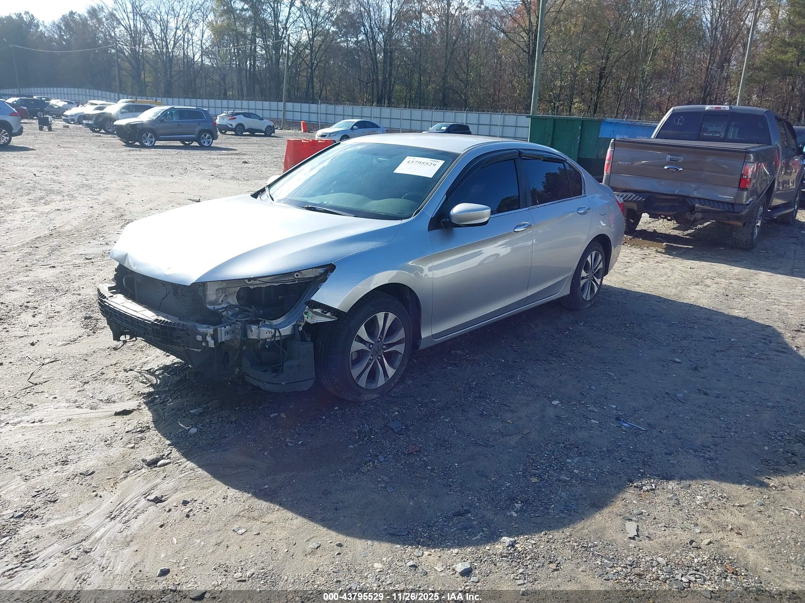HONDA ACCORD image 2