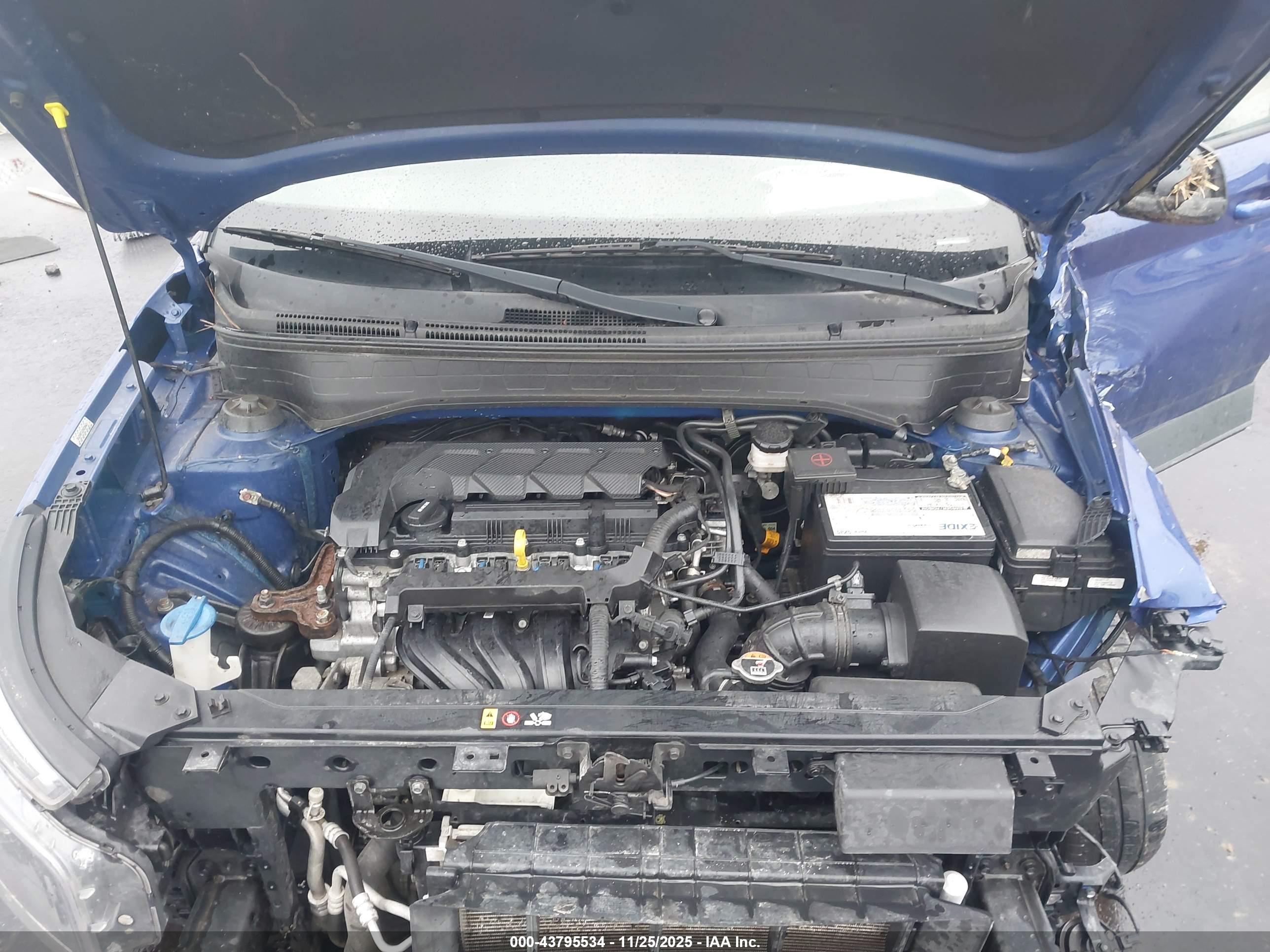HYUNDAI VENUE image 10