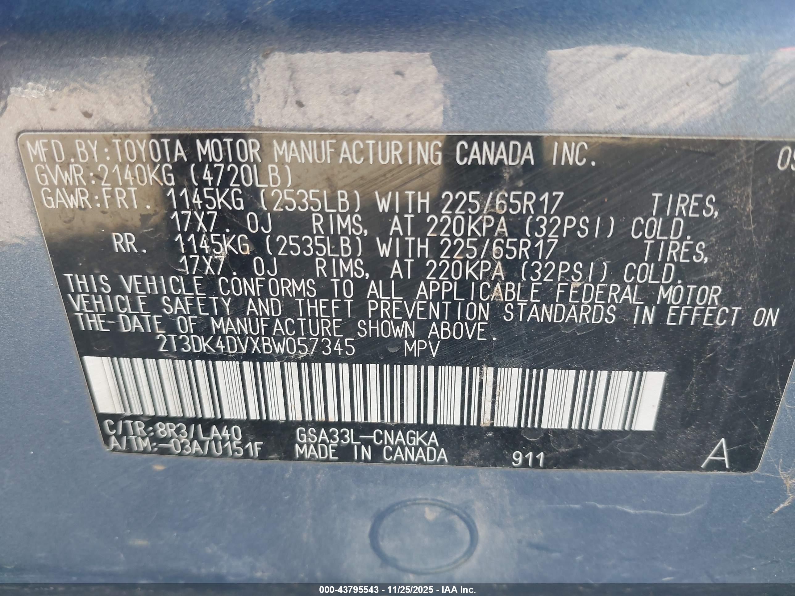 TOYOTA RAV4 image 9