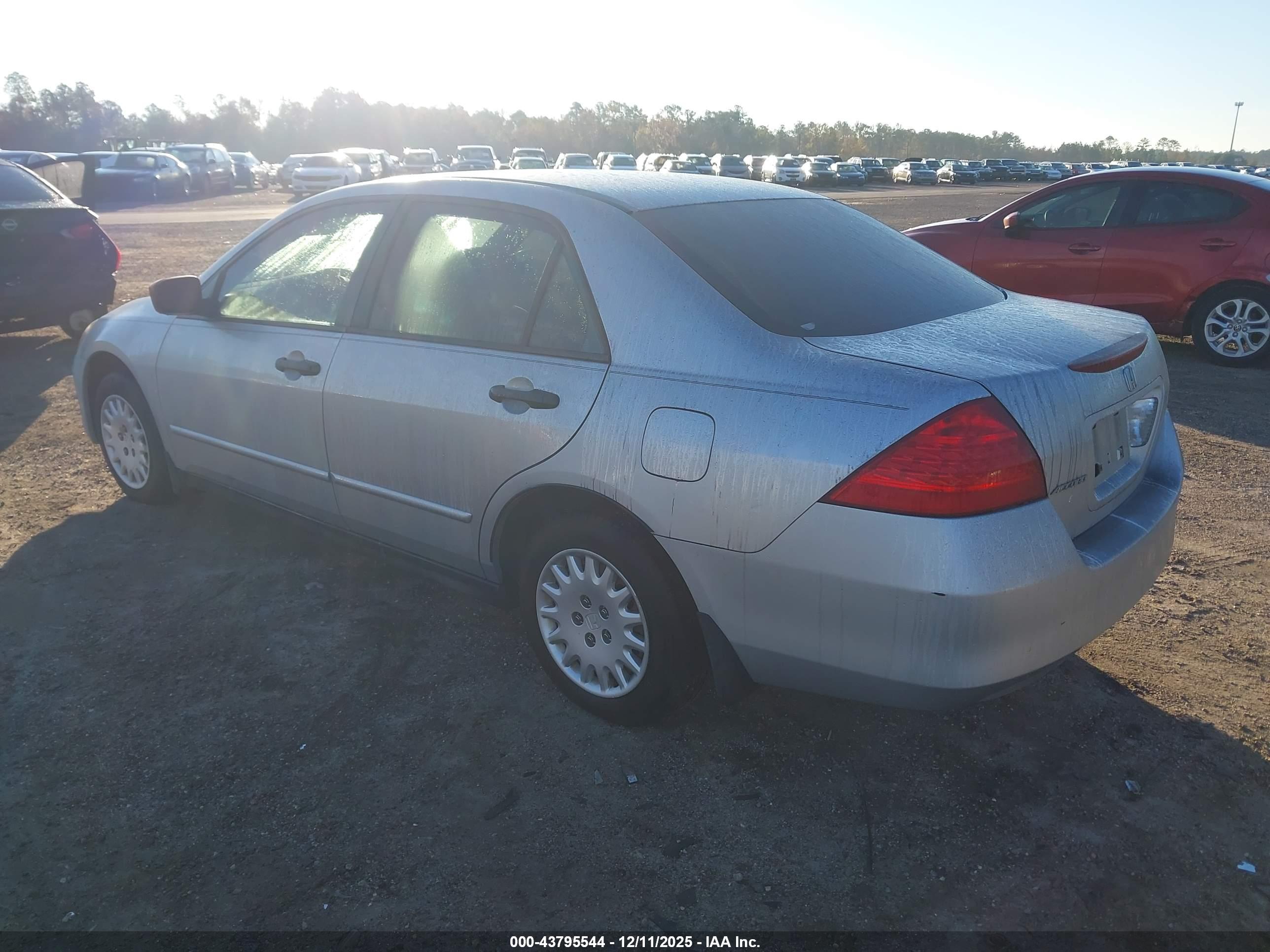 HONDA ACCORD image 3