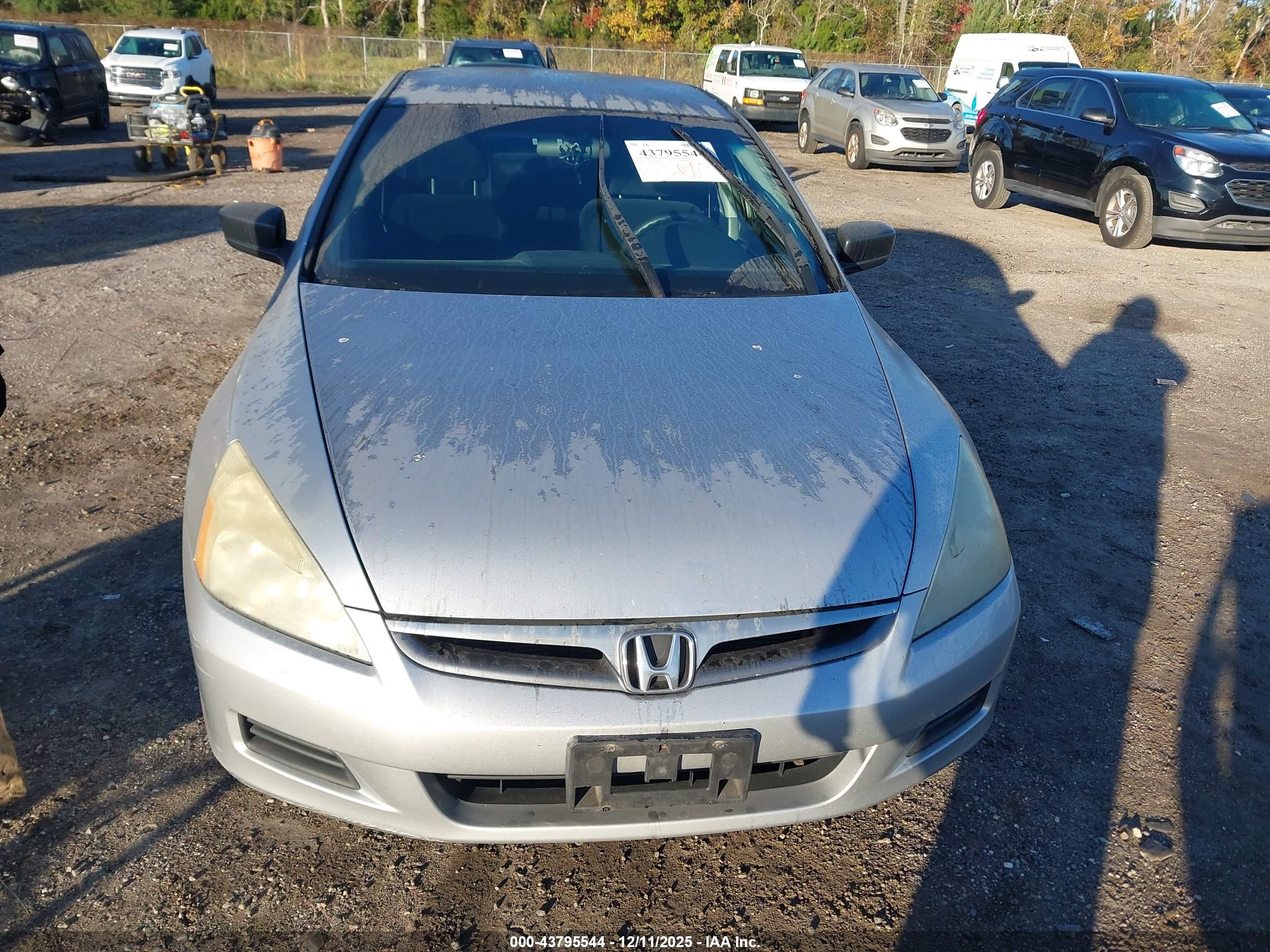 HONDA ACCORD image 6