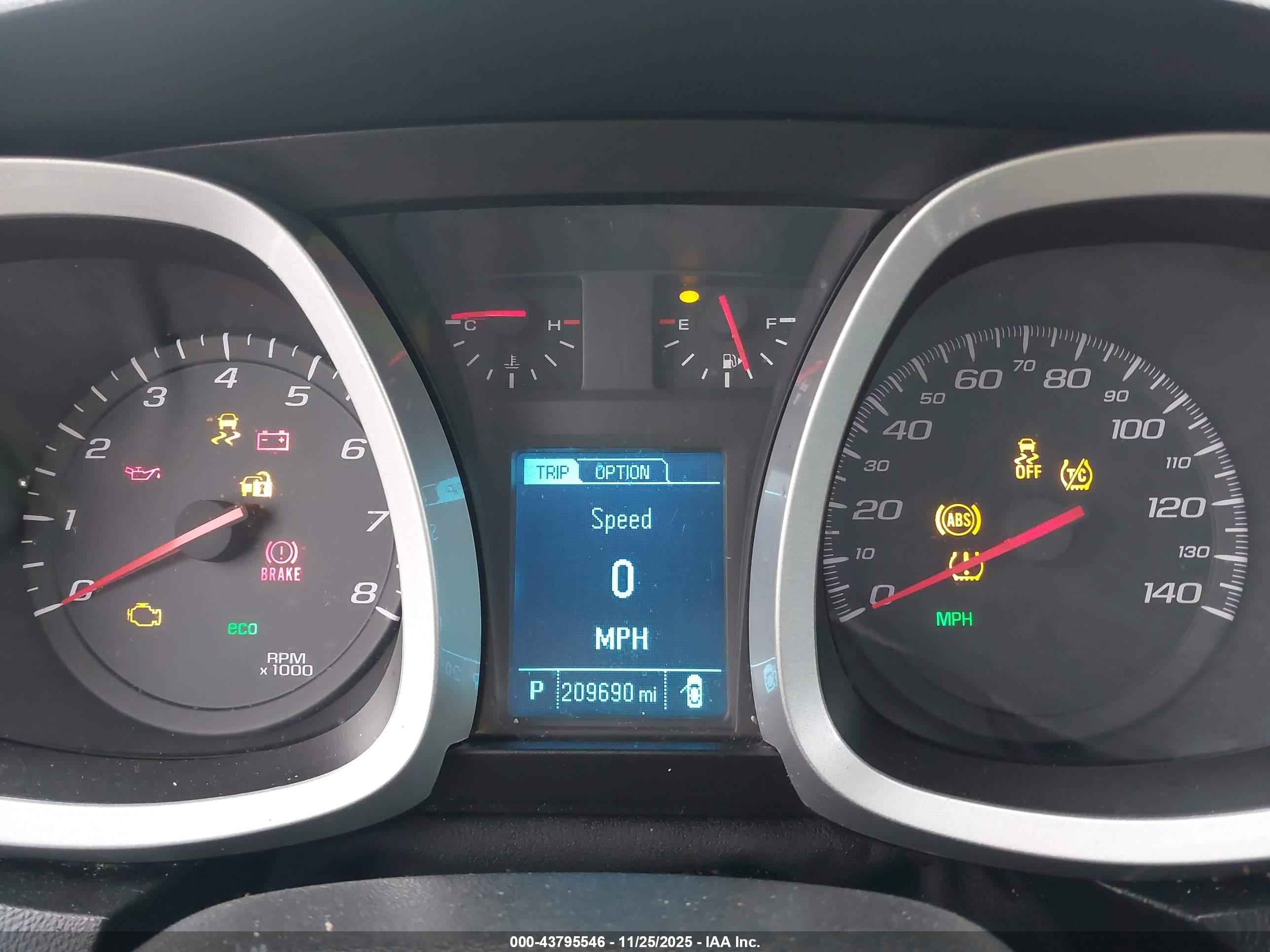 CHEVROLET EQUINOX image 7