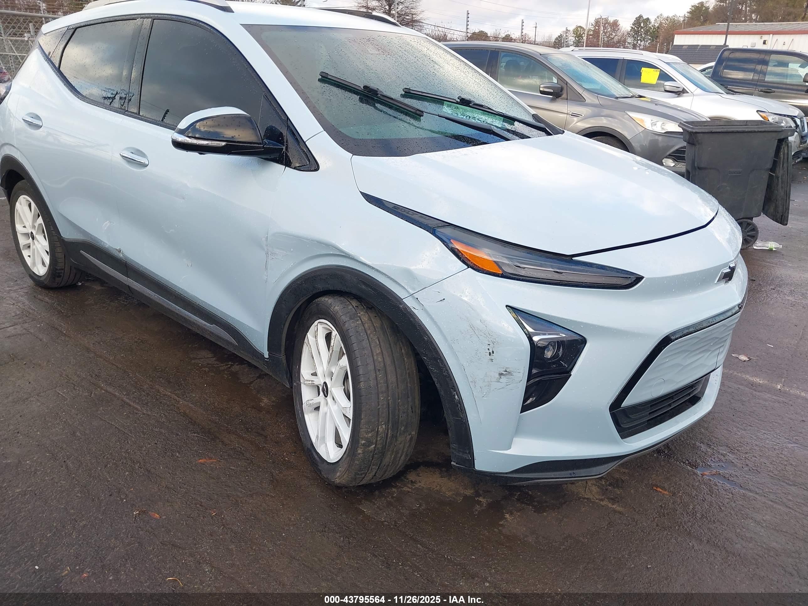 CHEVROLET BOLT image 6