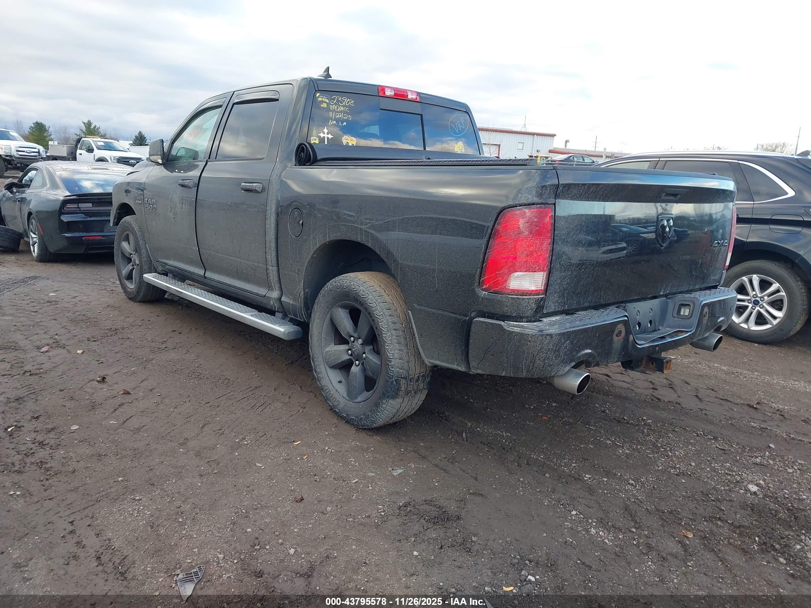 RAM 1500 image 3