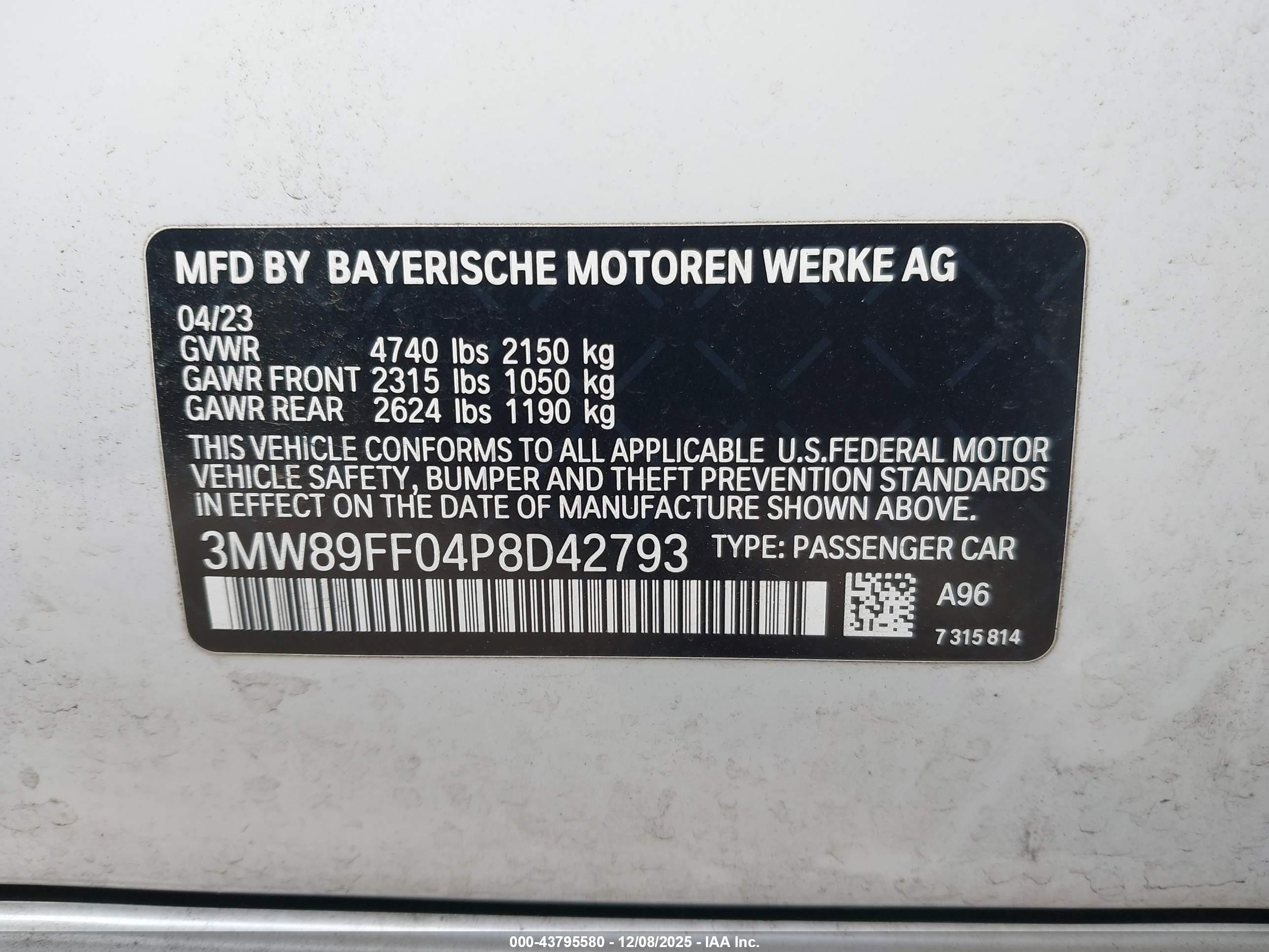 BMW 330I image 9