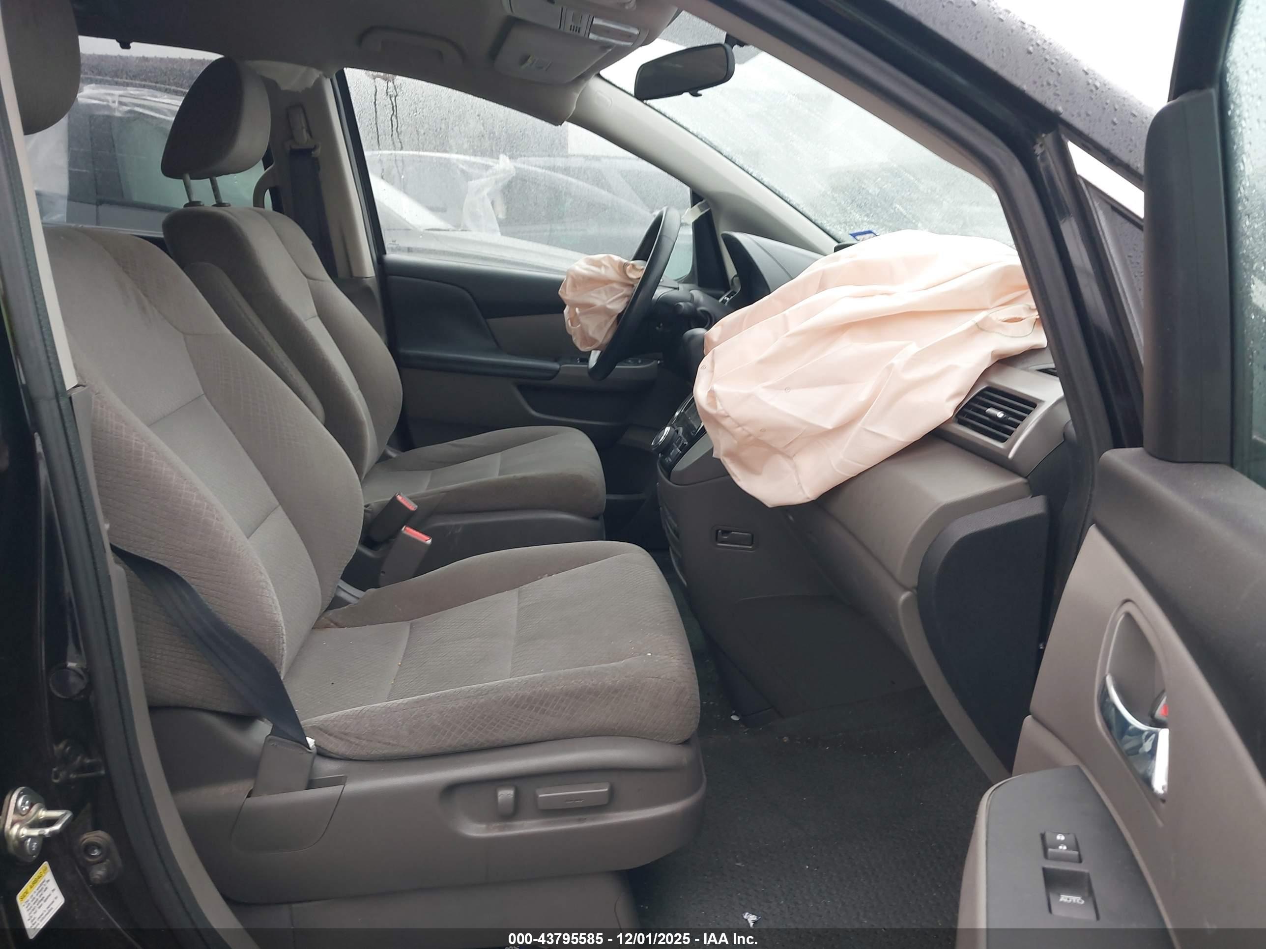 HONDA ODYSSEY image 5