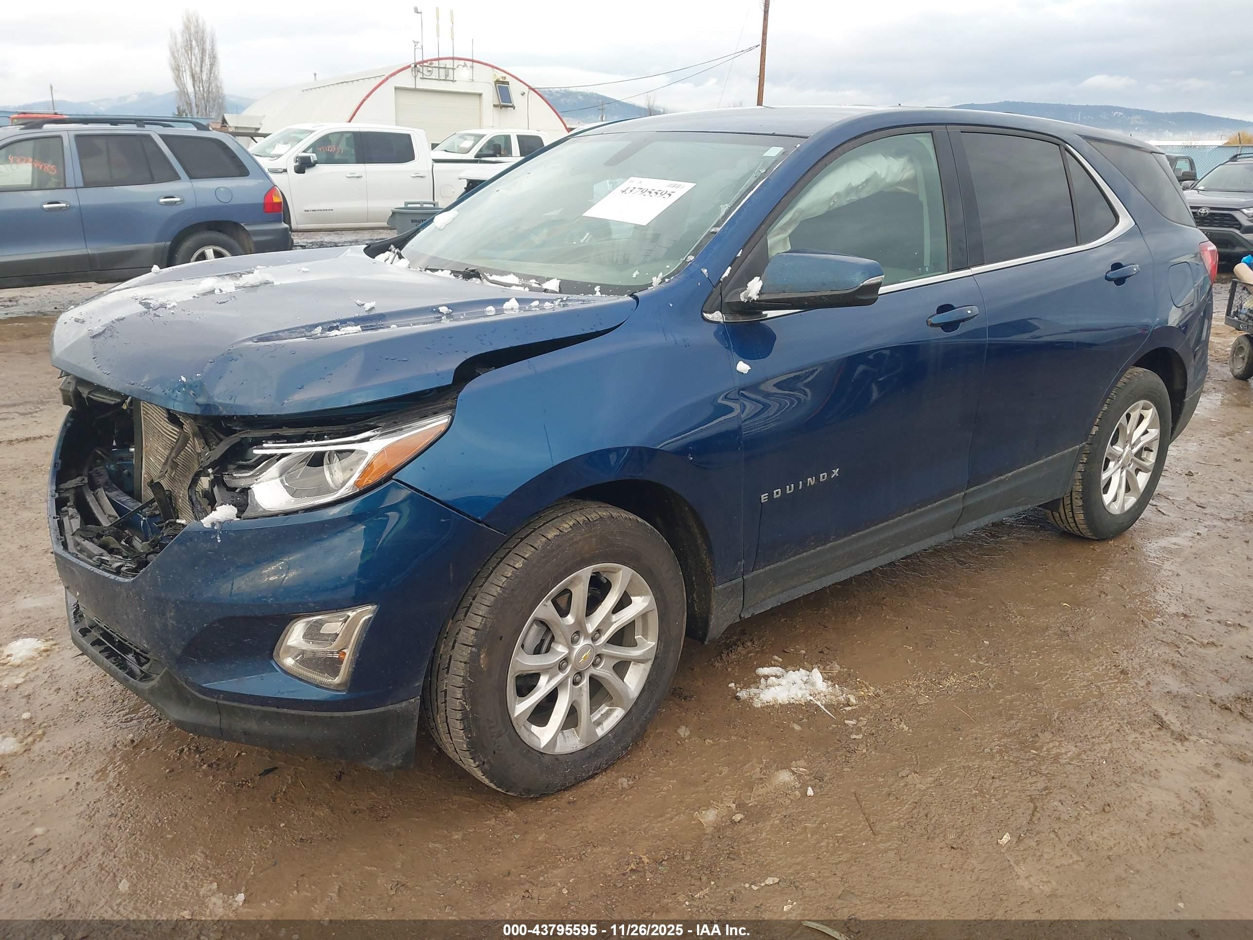 CHEVROLET EQUINOX image 2