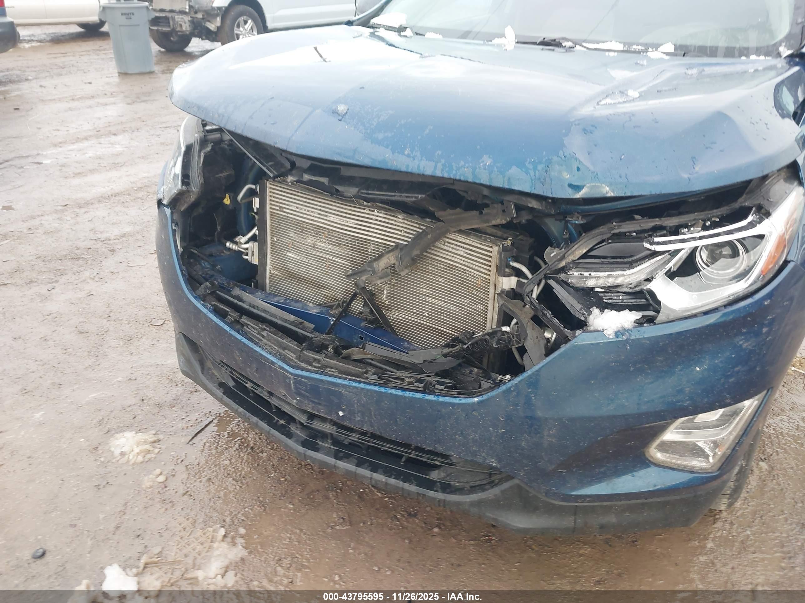 CHEVROLET EQUINOX image 6