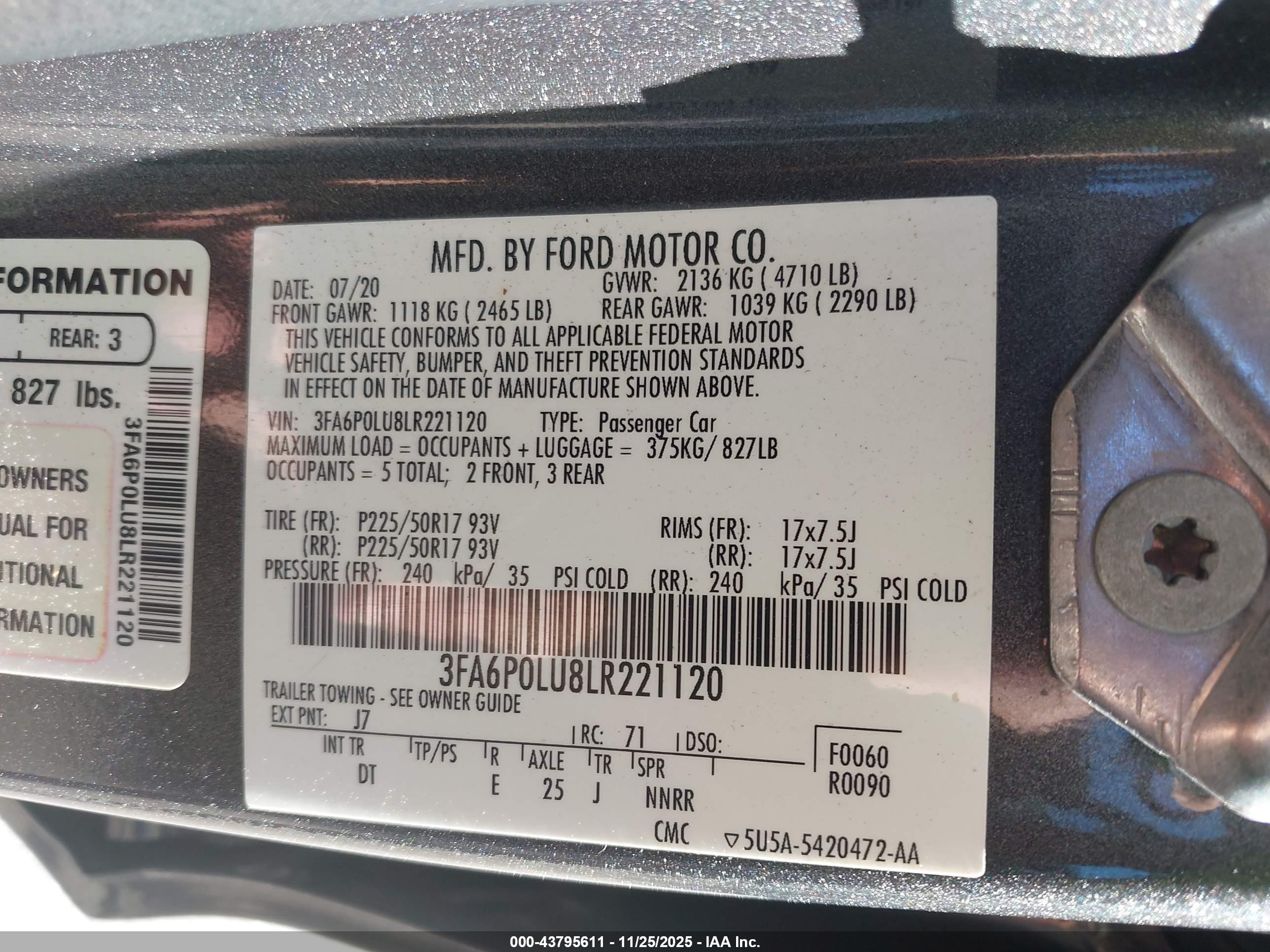 FORD FUSION image 9