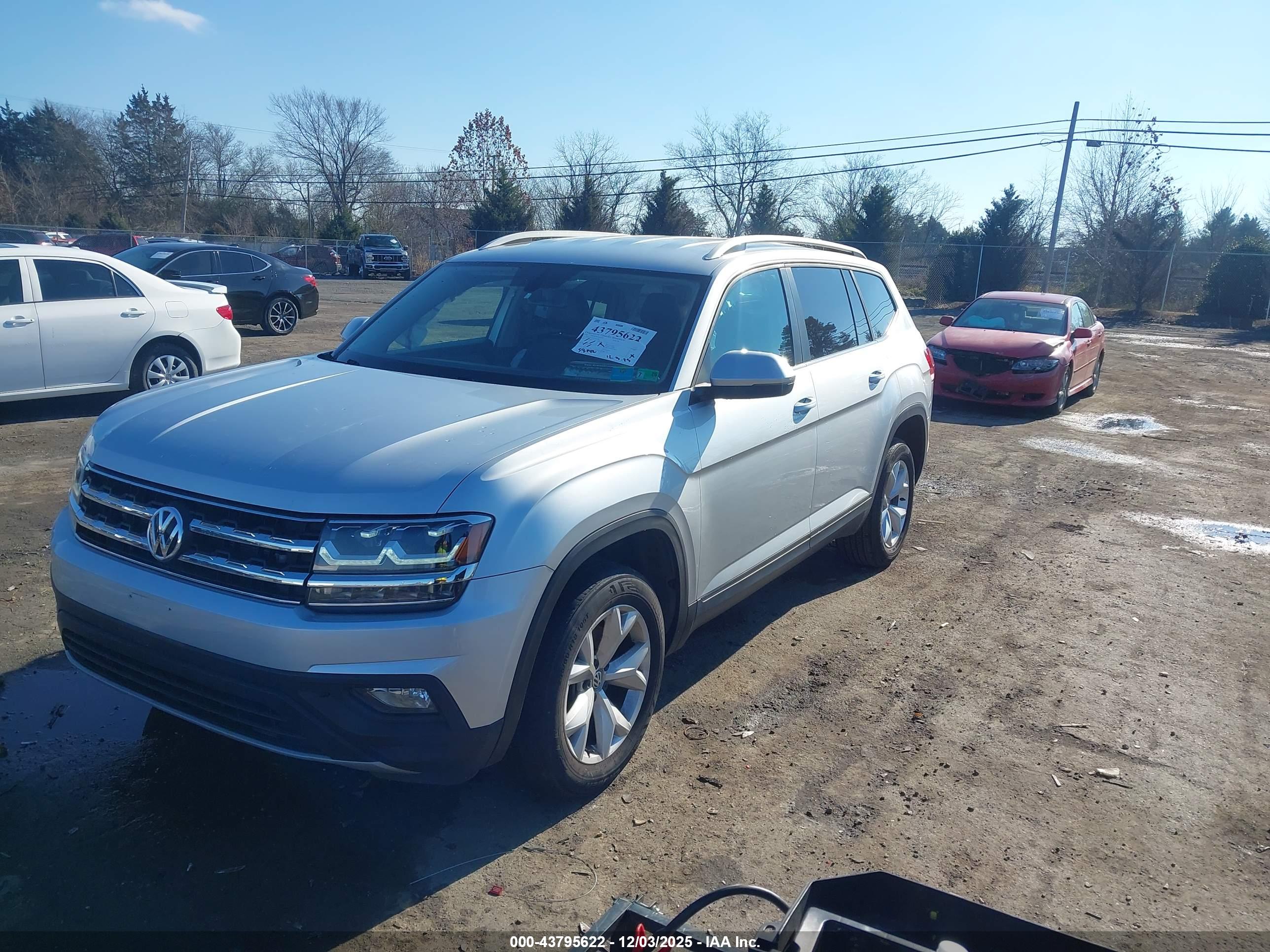 VOLKSWAGEN ATLAS image 2
