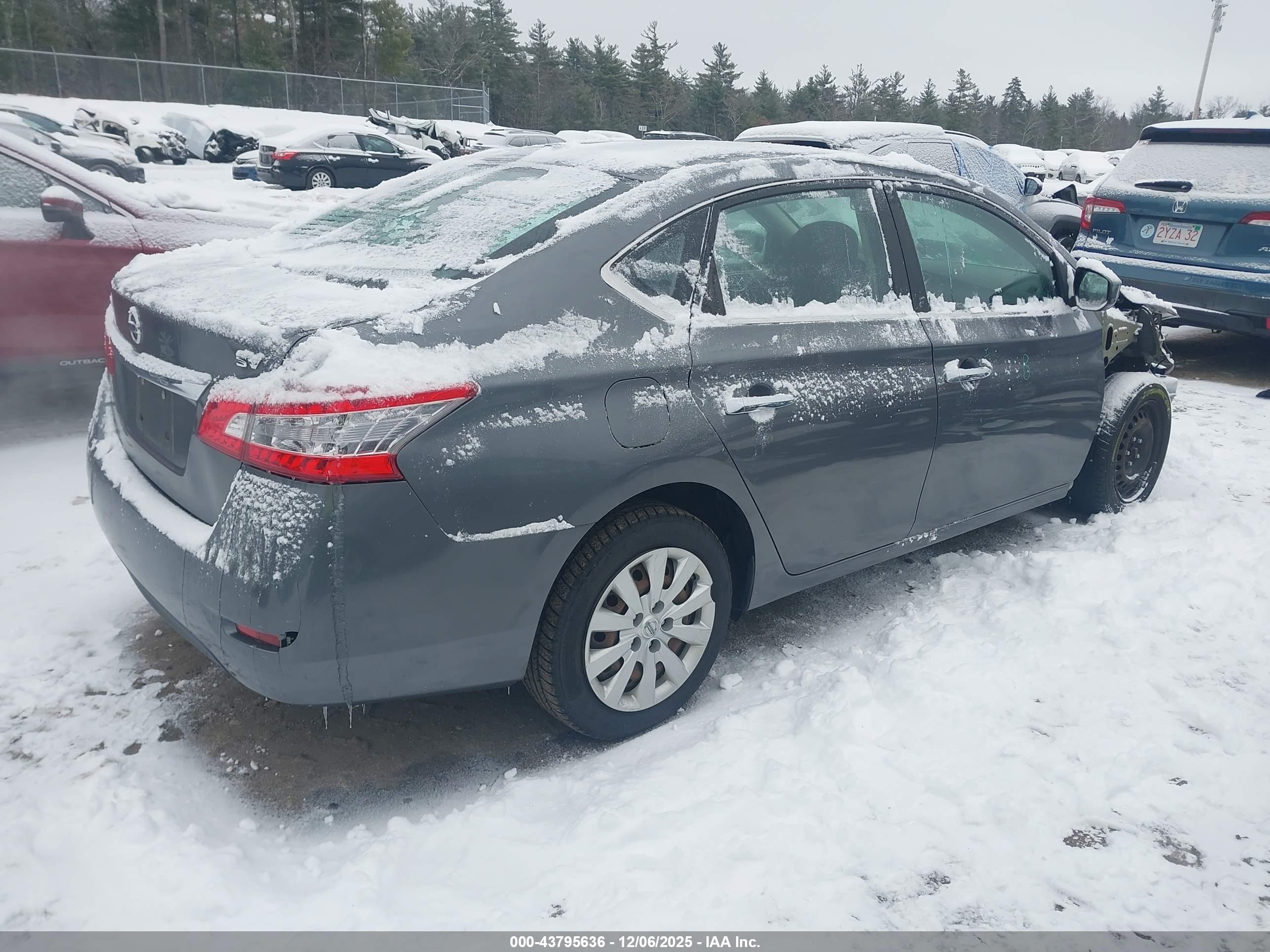 NISSAN SENTRA image 4