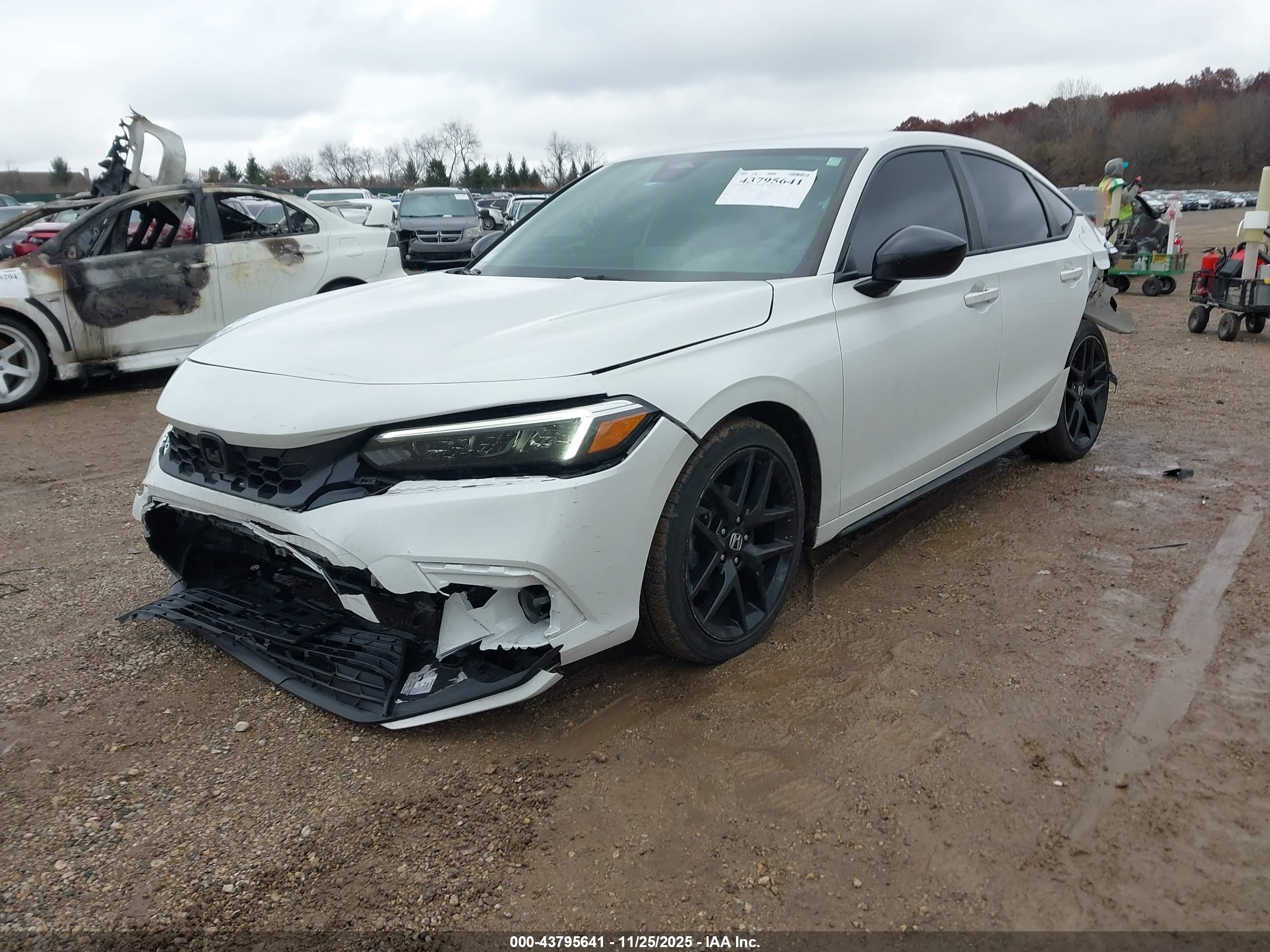 HONDA CIVIC image 2