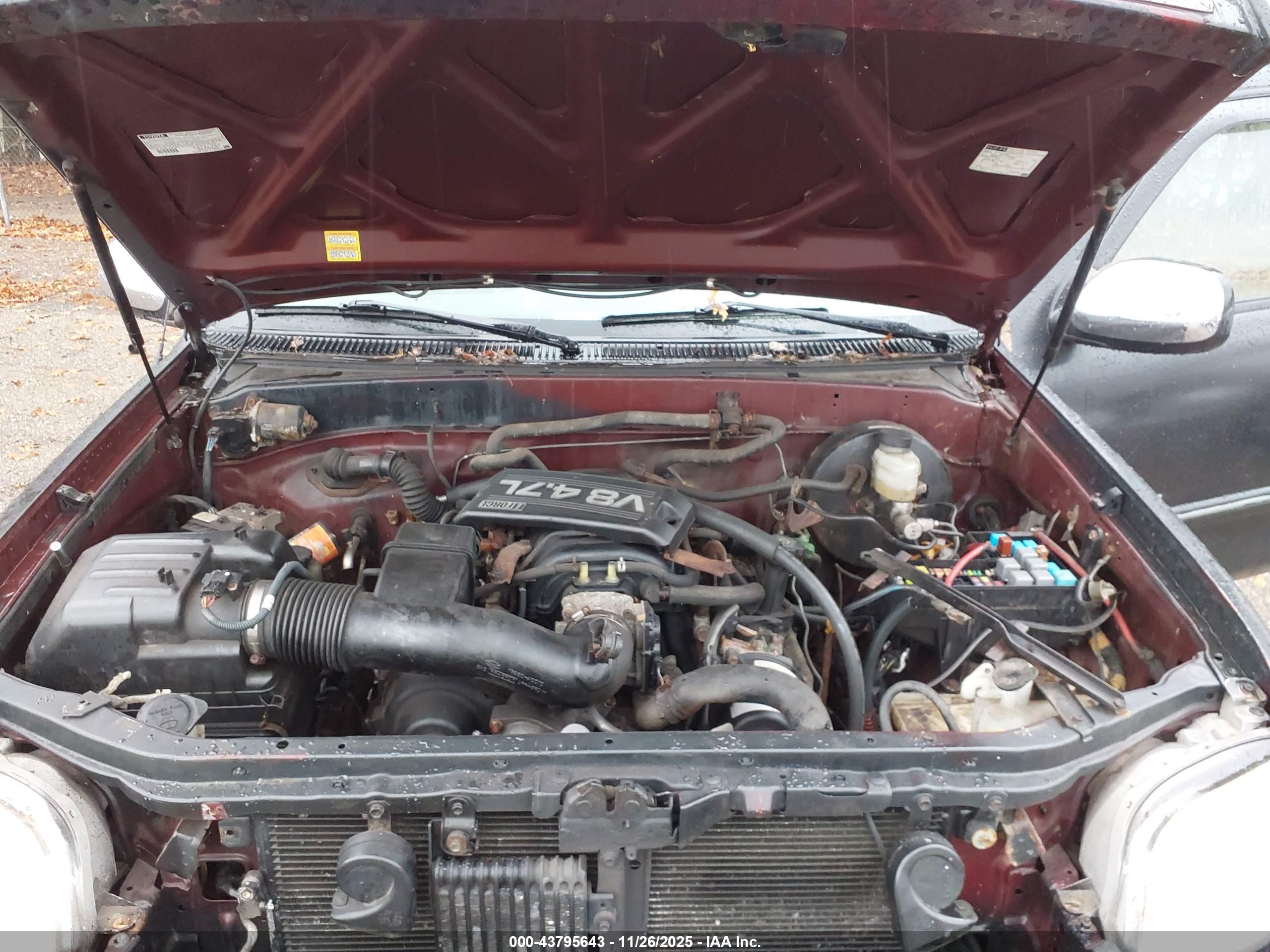 TOYOTA TUNDRA image 10