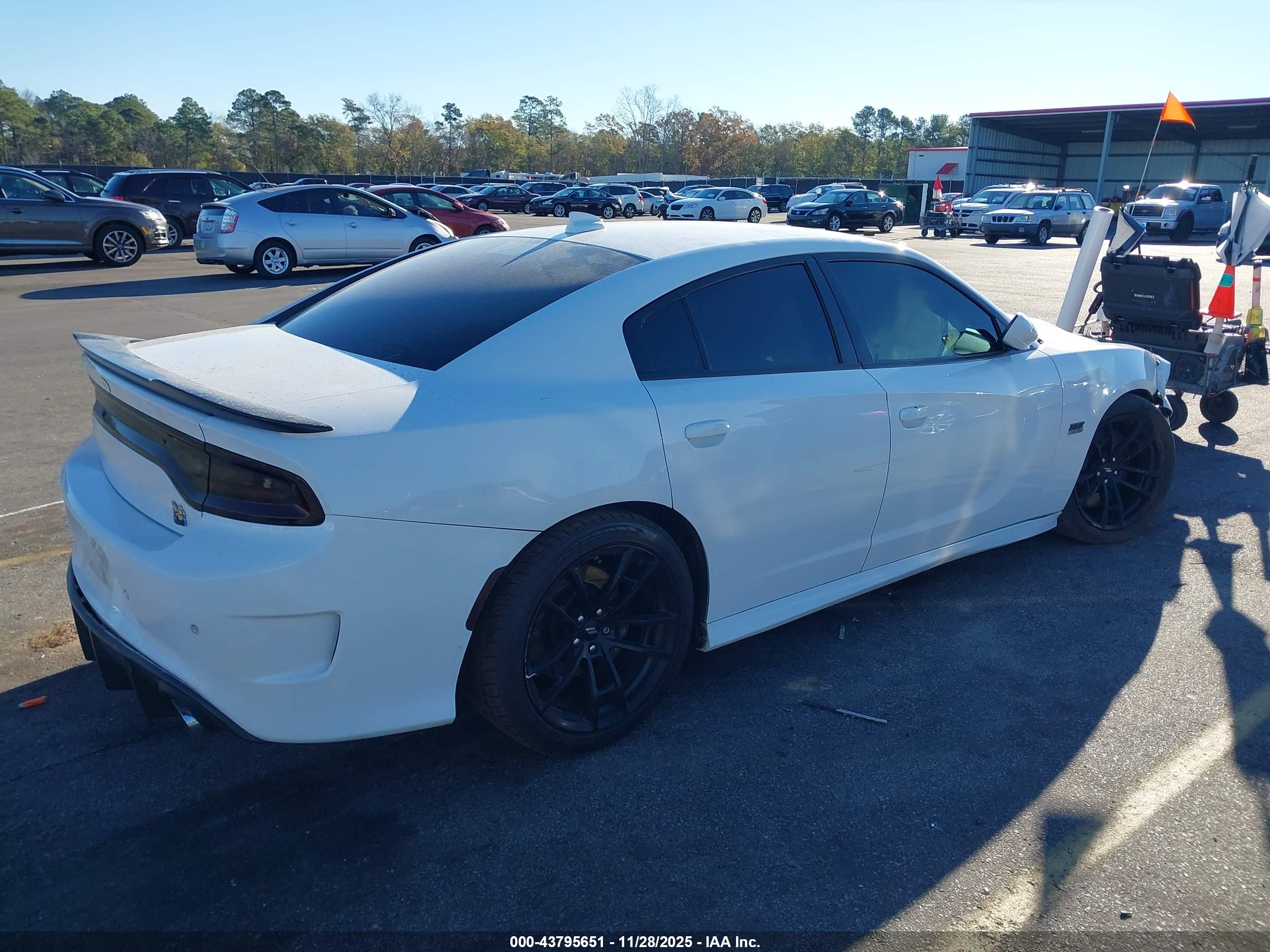 DODGE CHARGER image 4