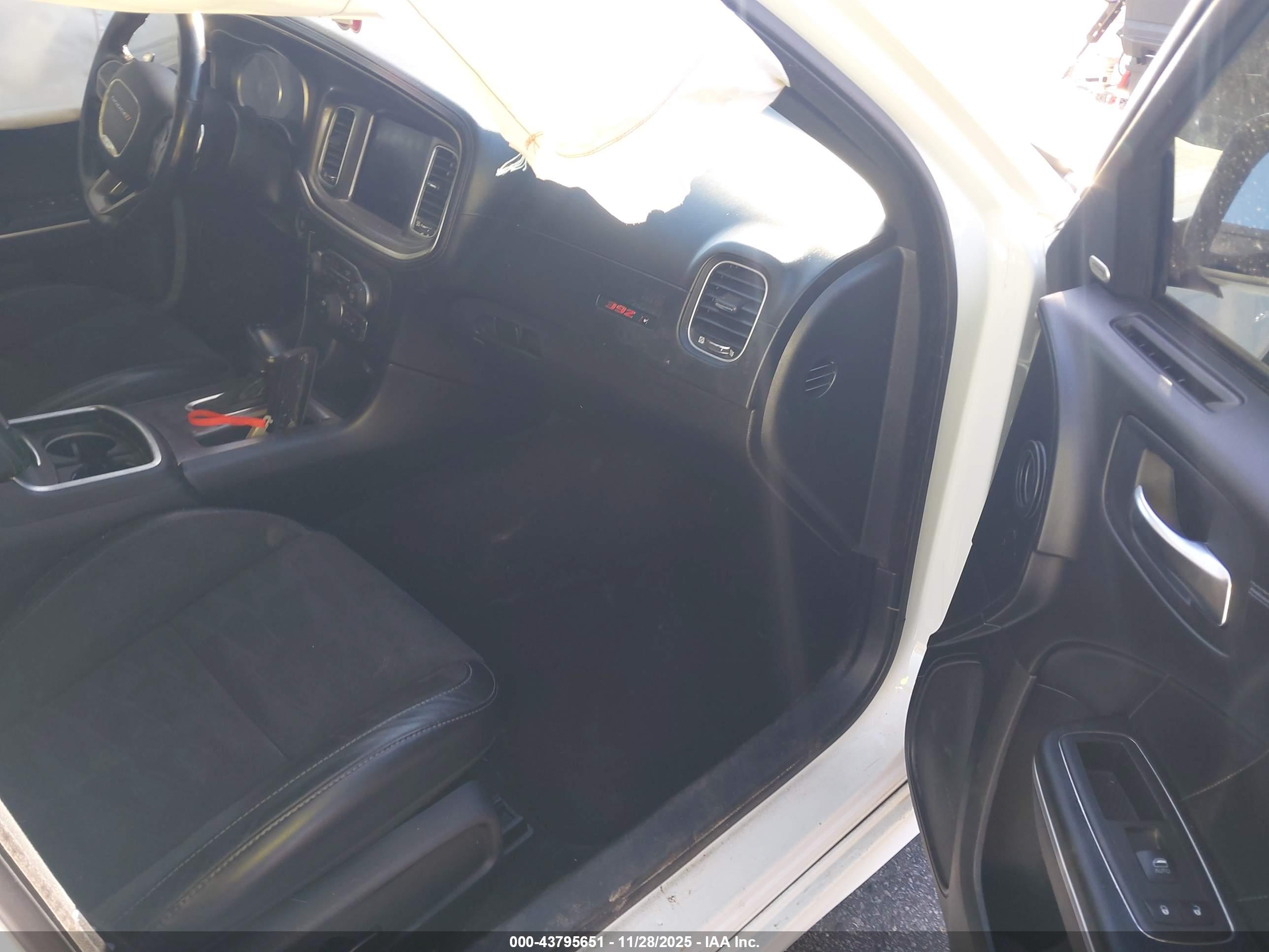 DODGE CHARGER image 5
