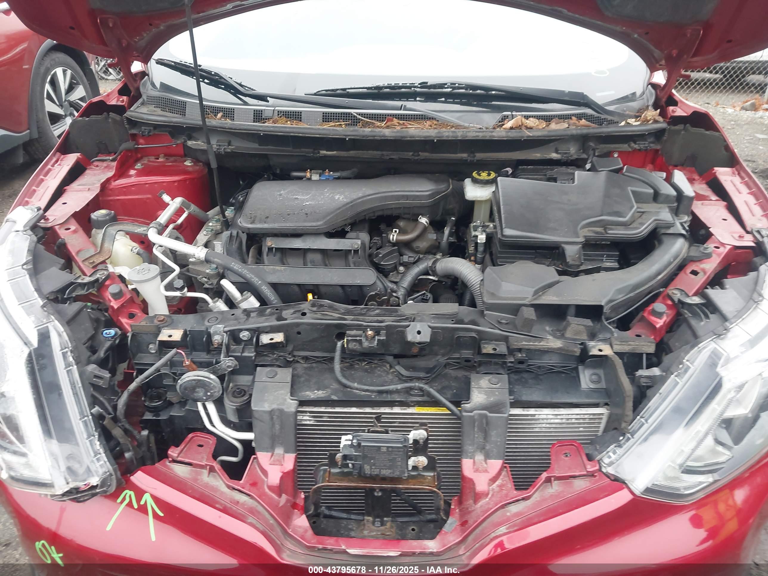 NISSAN ROGUE image 10