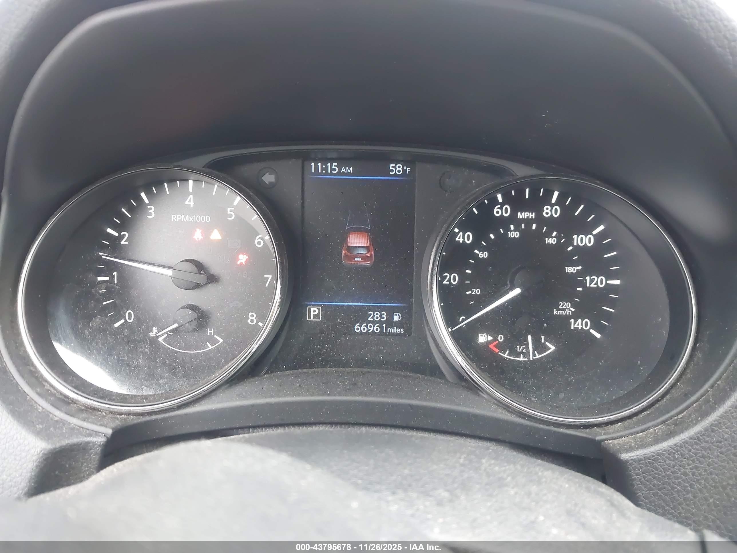 NISSAN ROGUE image 7