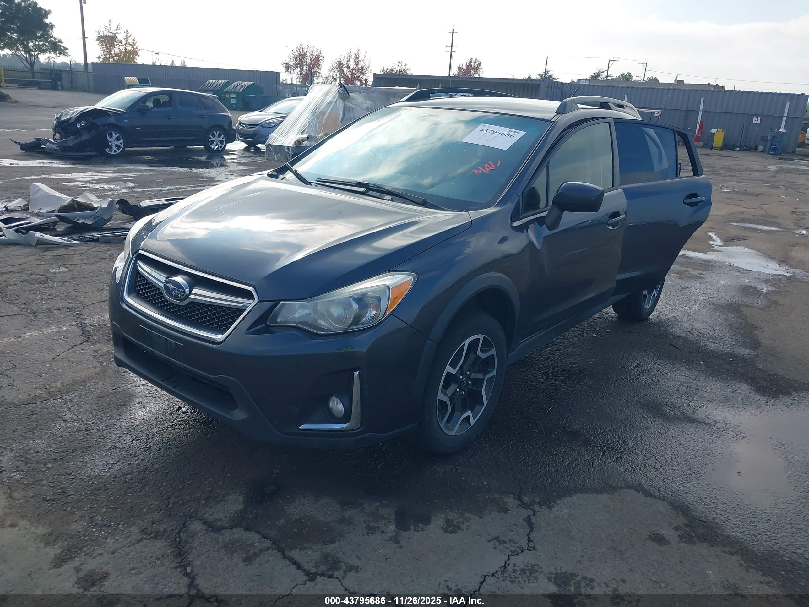 SUBARU CROSSTREK image 2