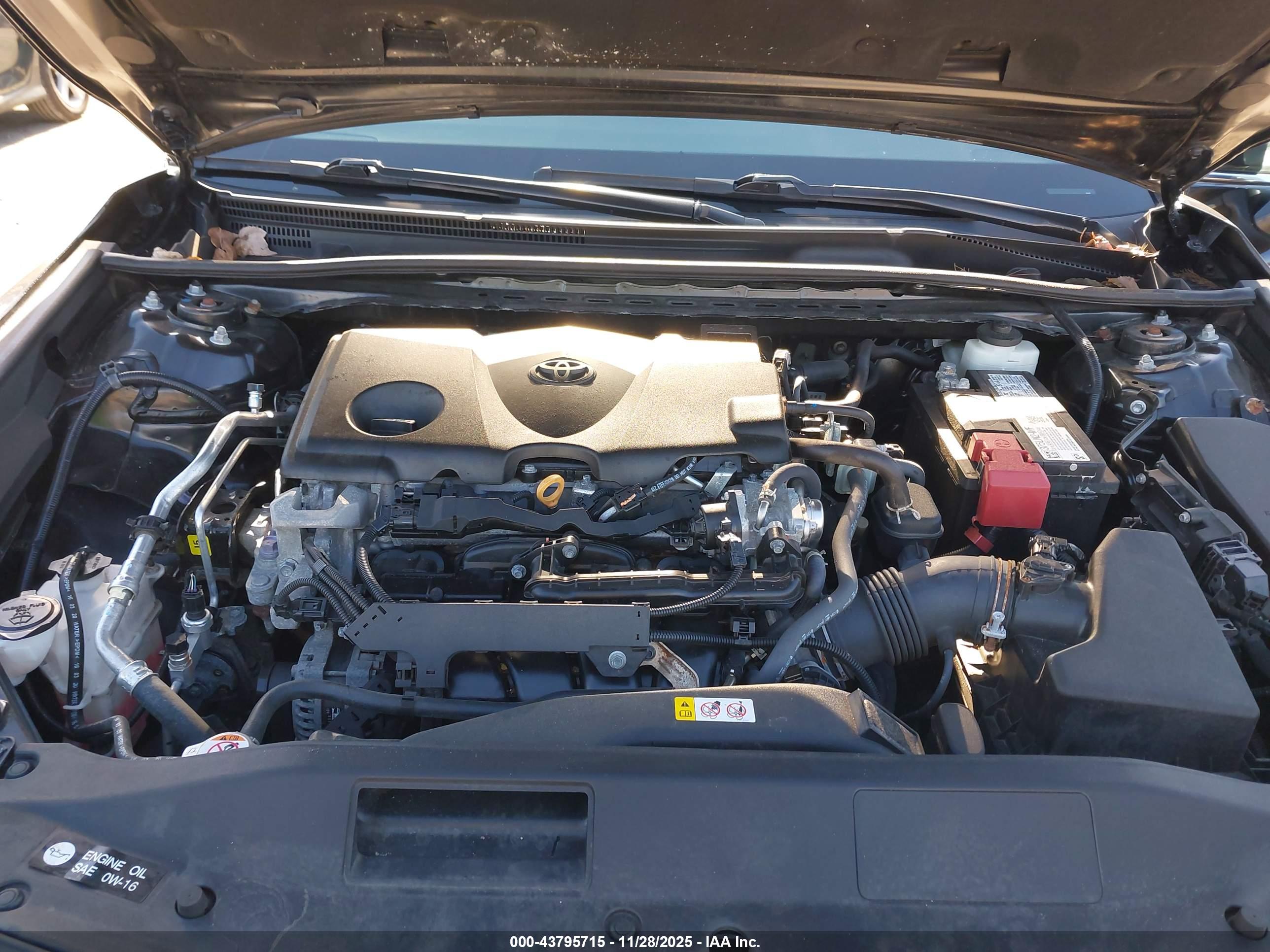 TOYOTA CAMRY image 10