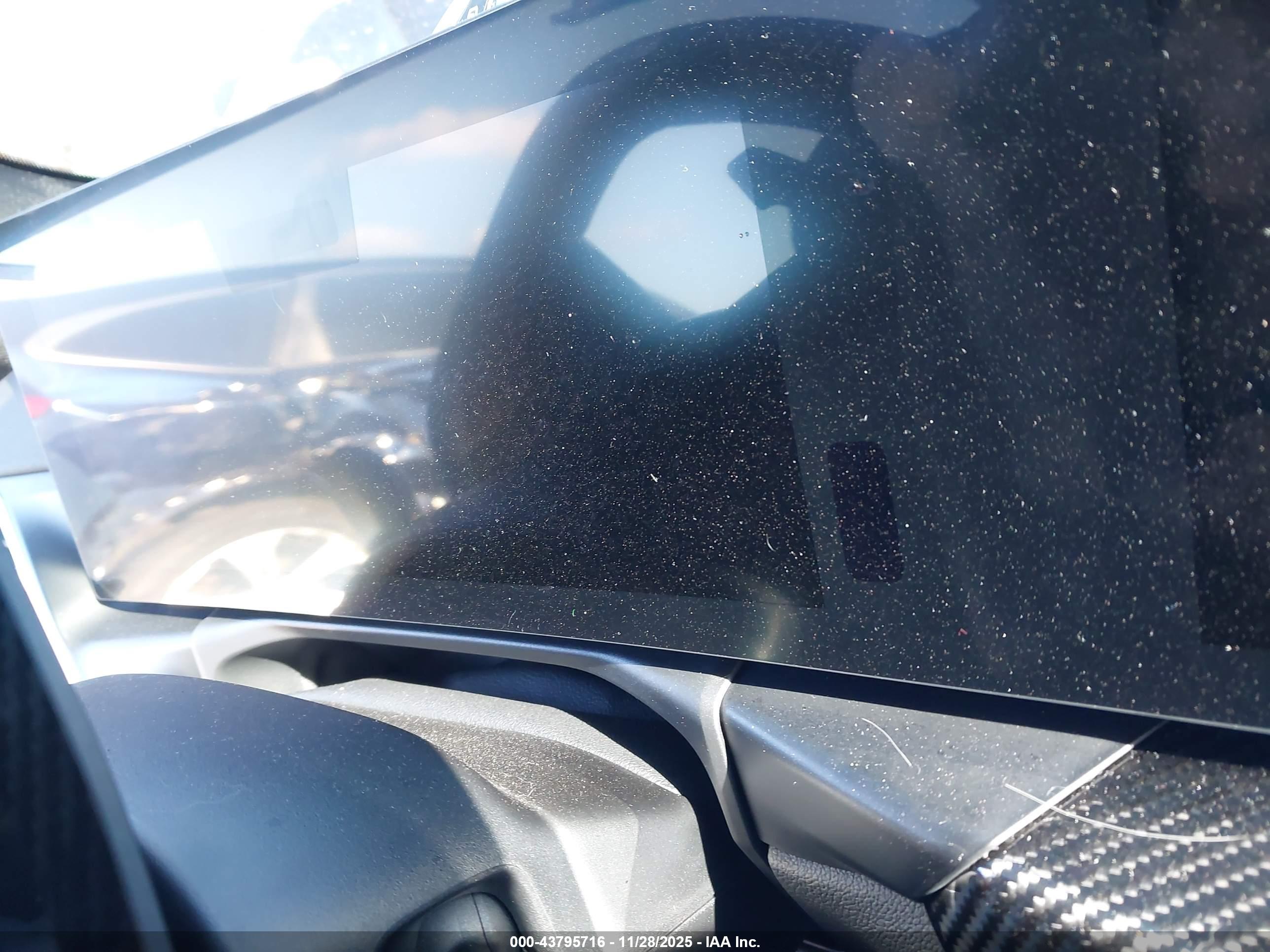 BMW M4 image 7
