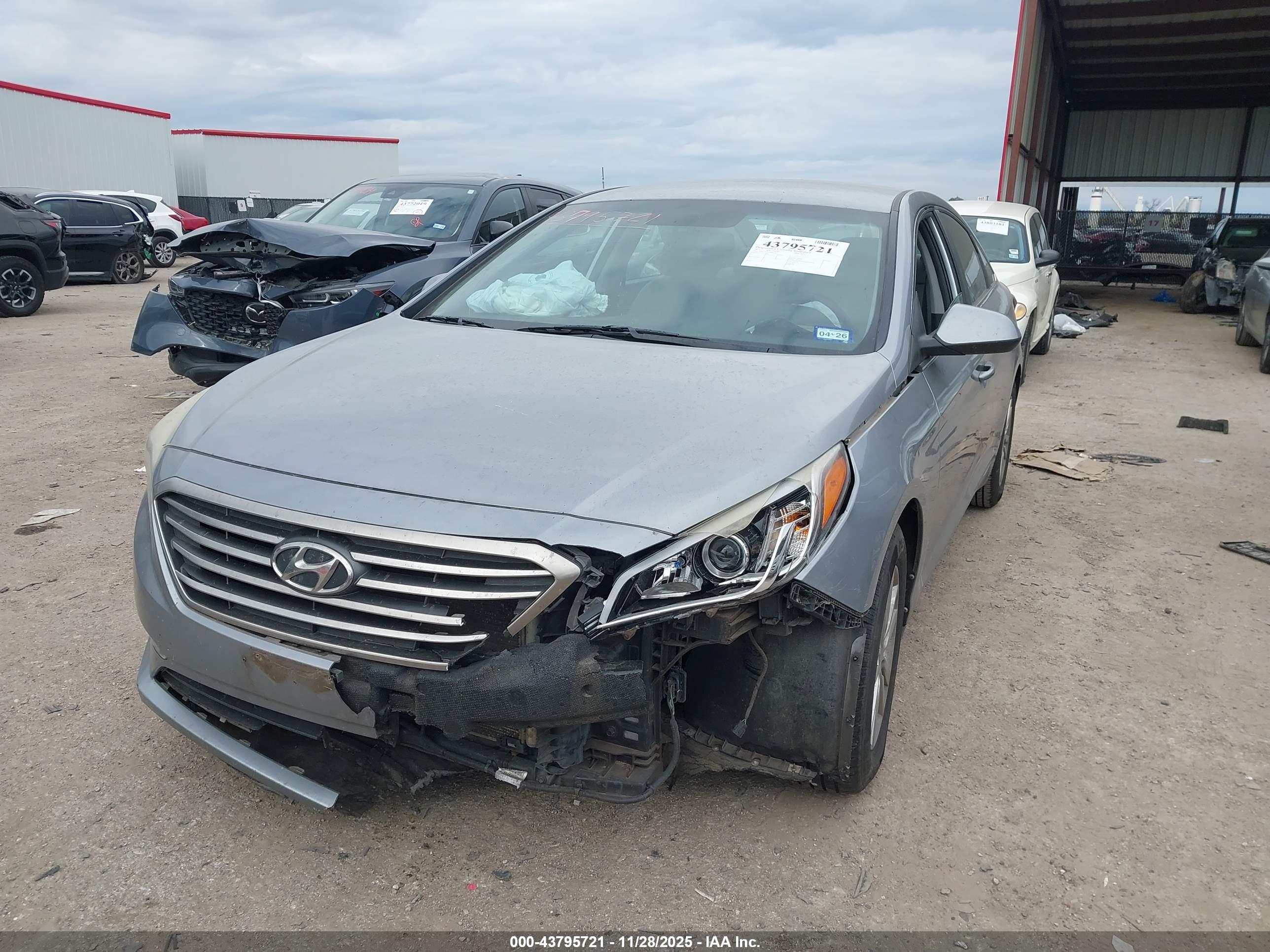 HYUNDAI SONATA image 2