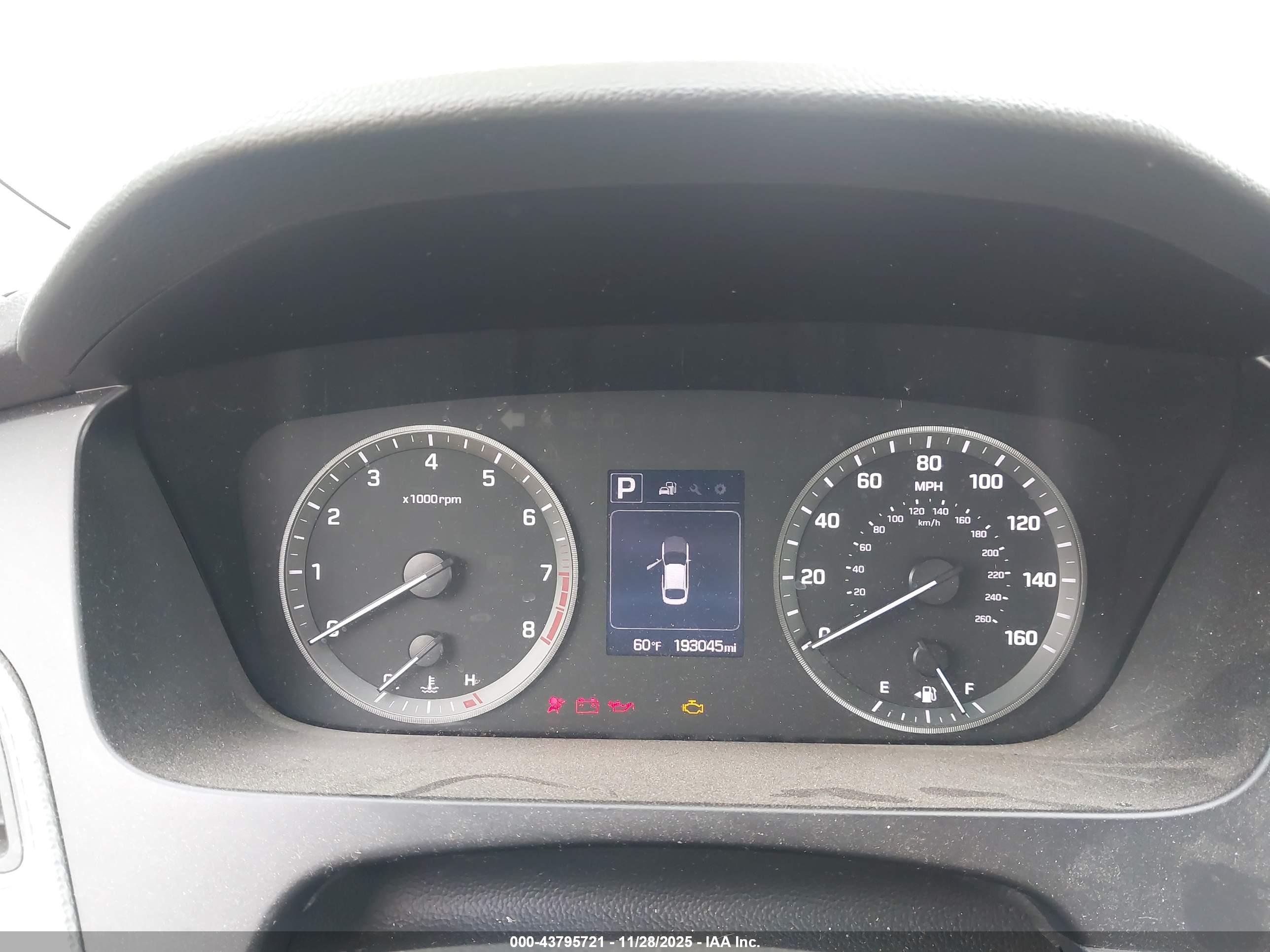 HYUNDAI SONATA image 7