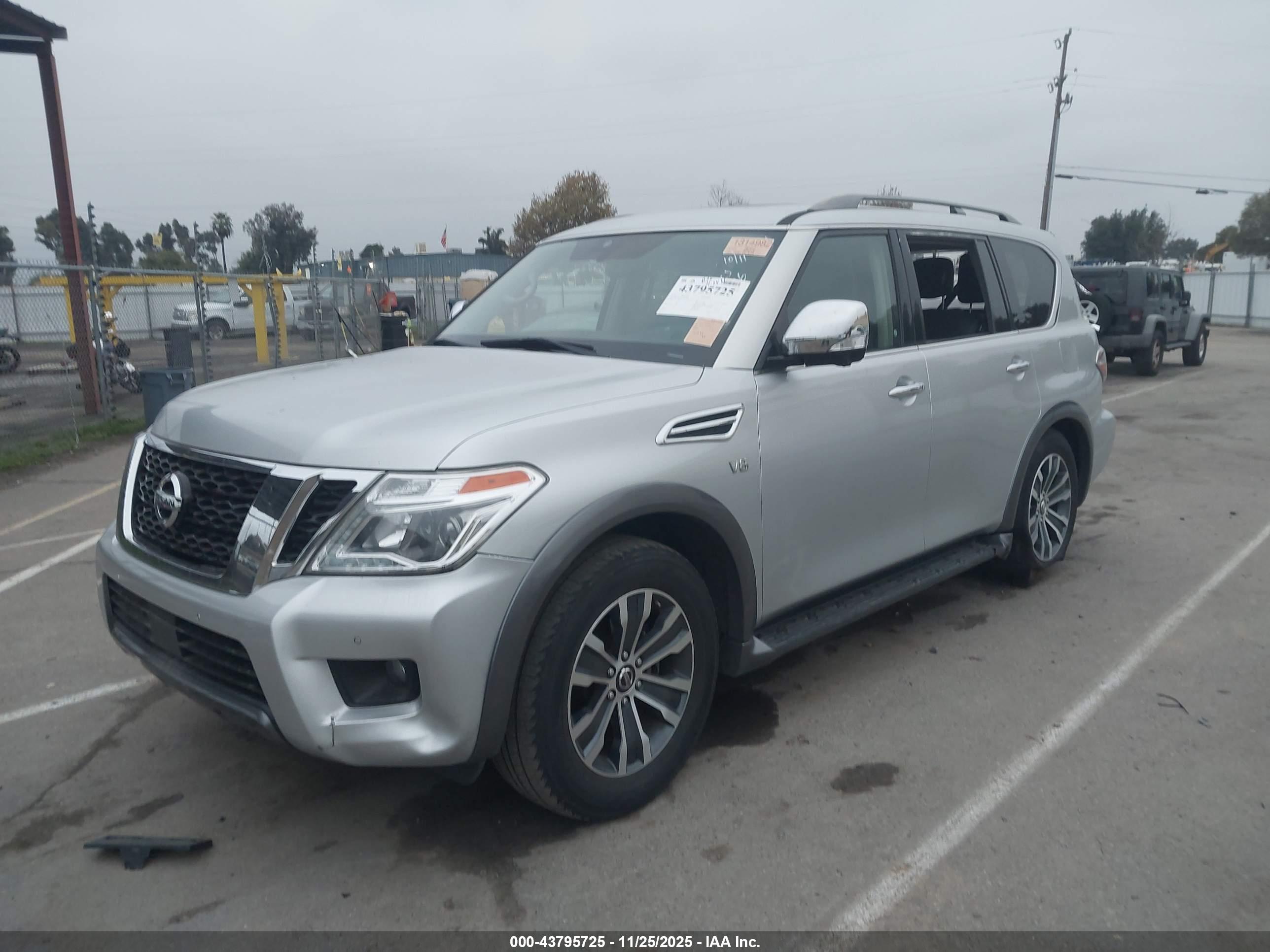NISSAN ARMADA image 2