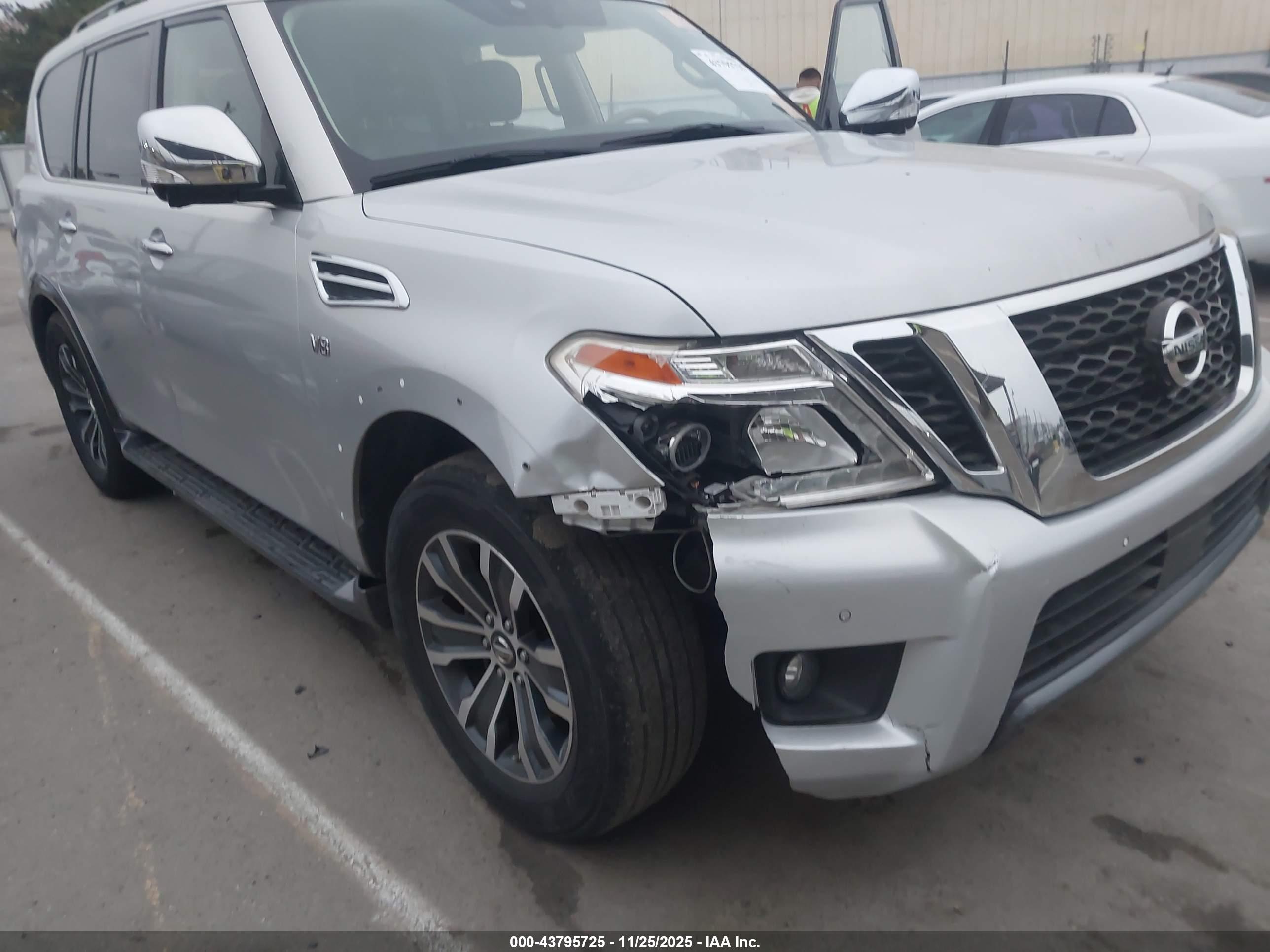 NISSAN ARMADA image 6