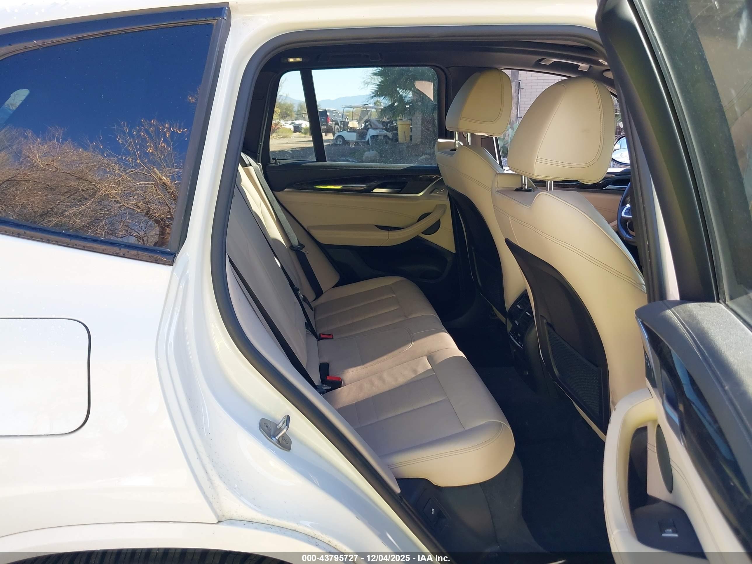 BMW X3 image 8