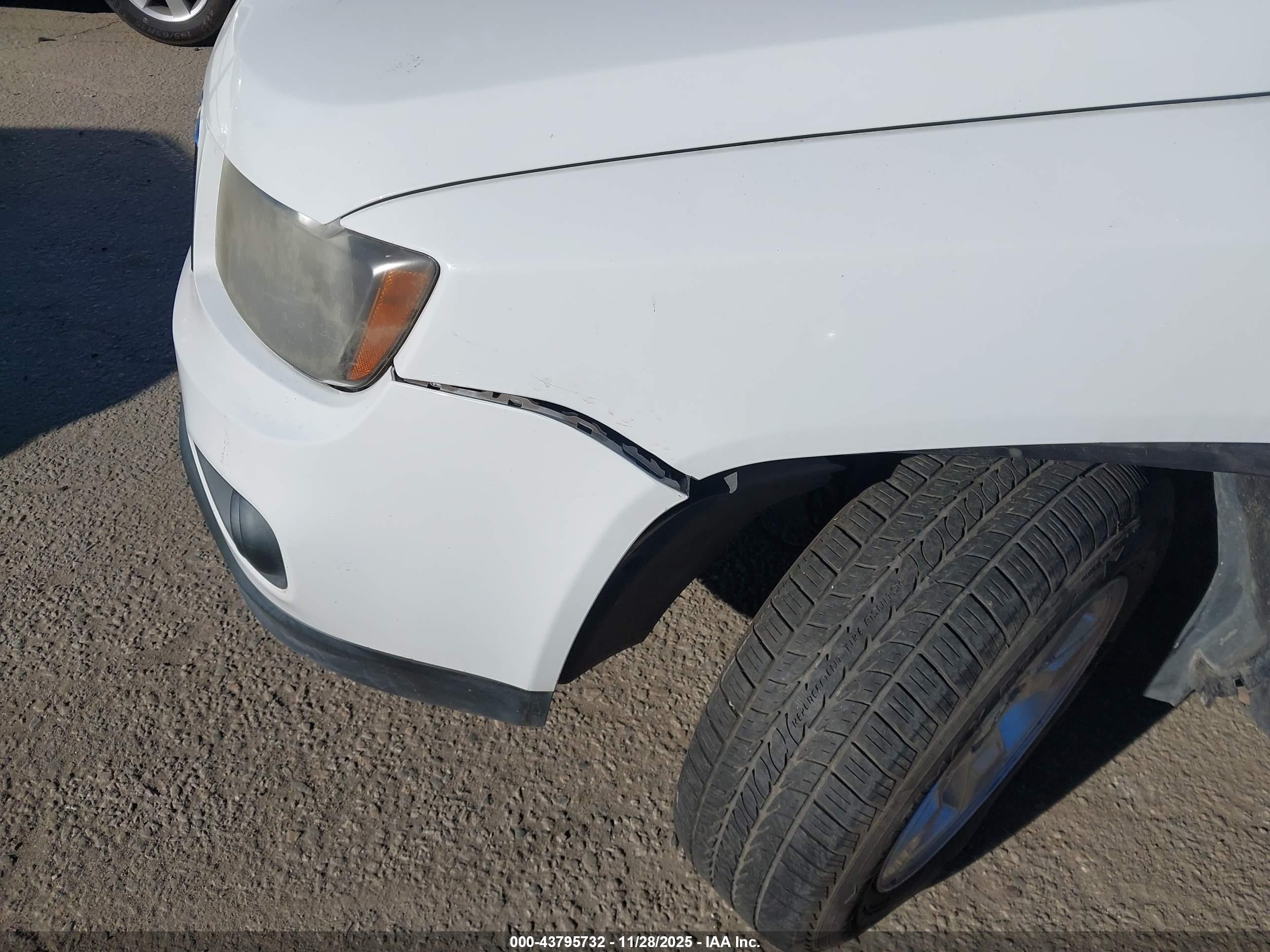 JEEP COMPASS image 6