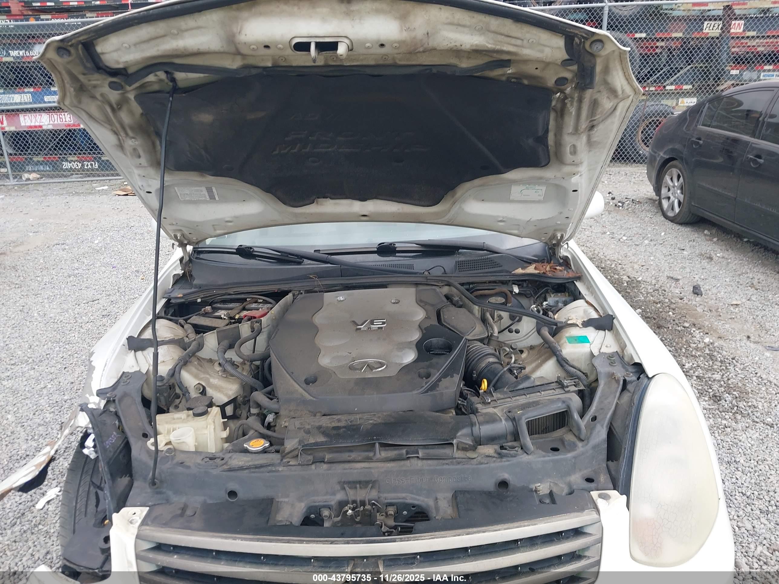 INFINITI G35 image 10