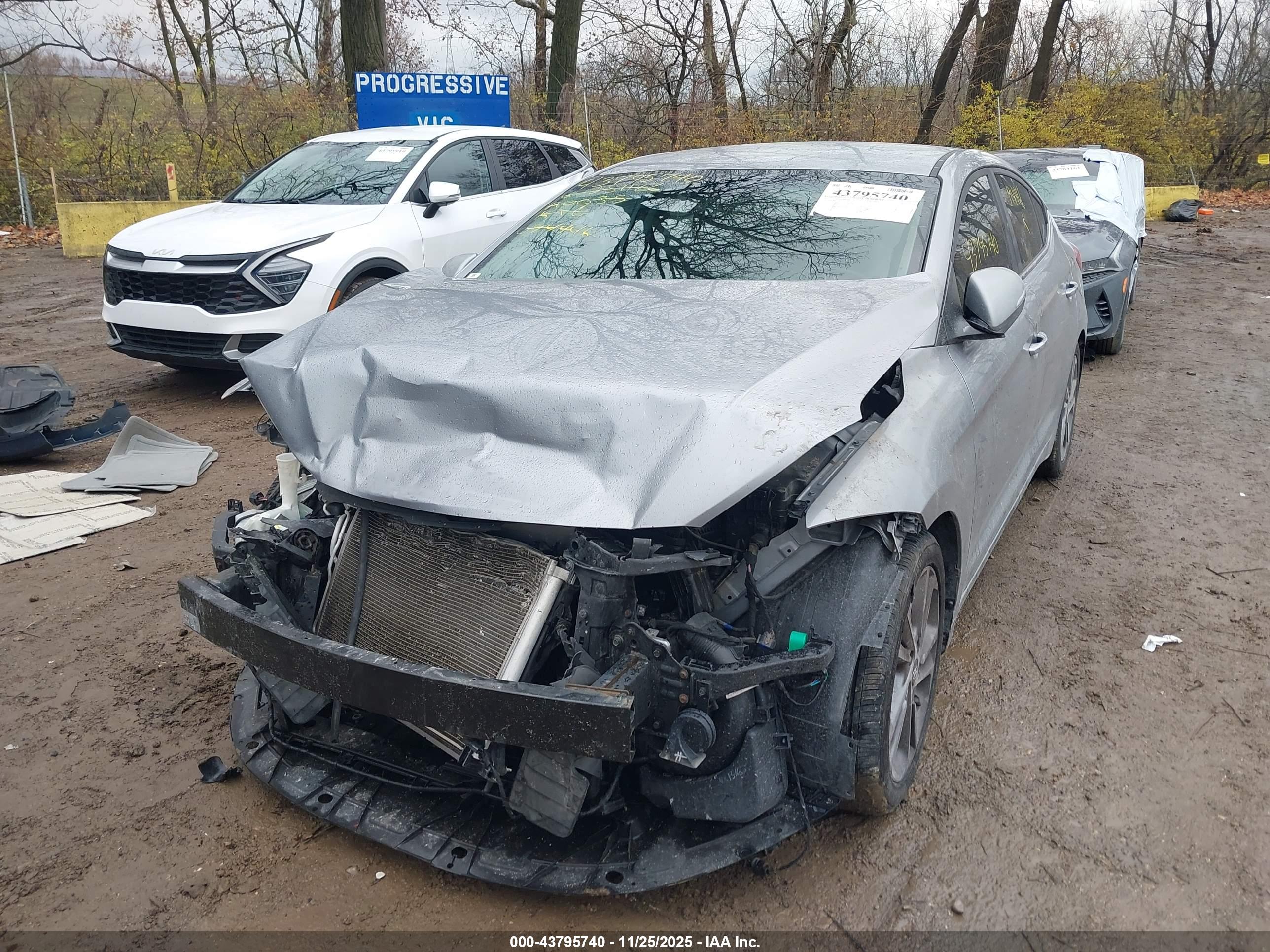 HYUNDAI ELANTRA image 2