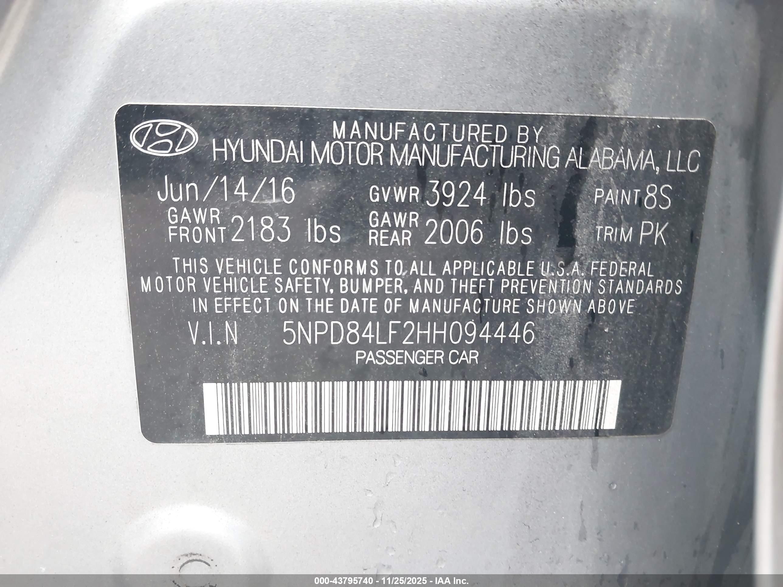 HYUNDAI ELANTRA image 9