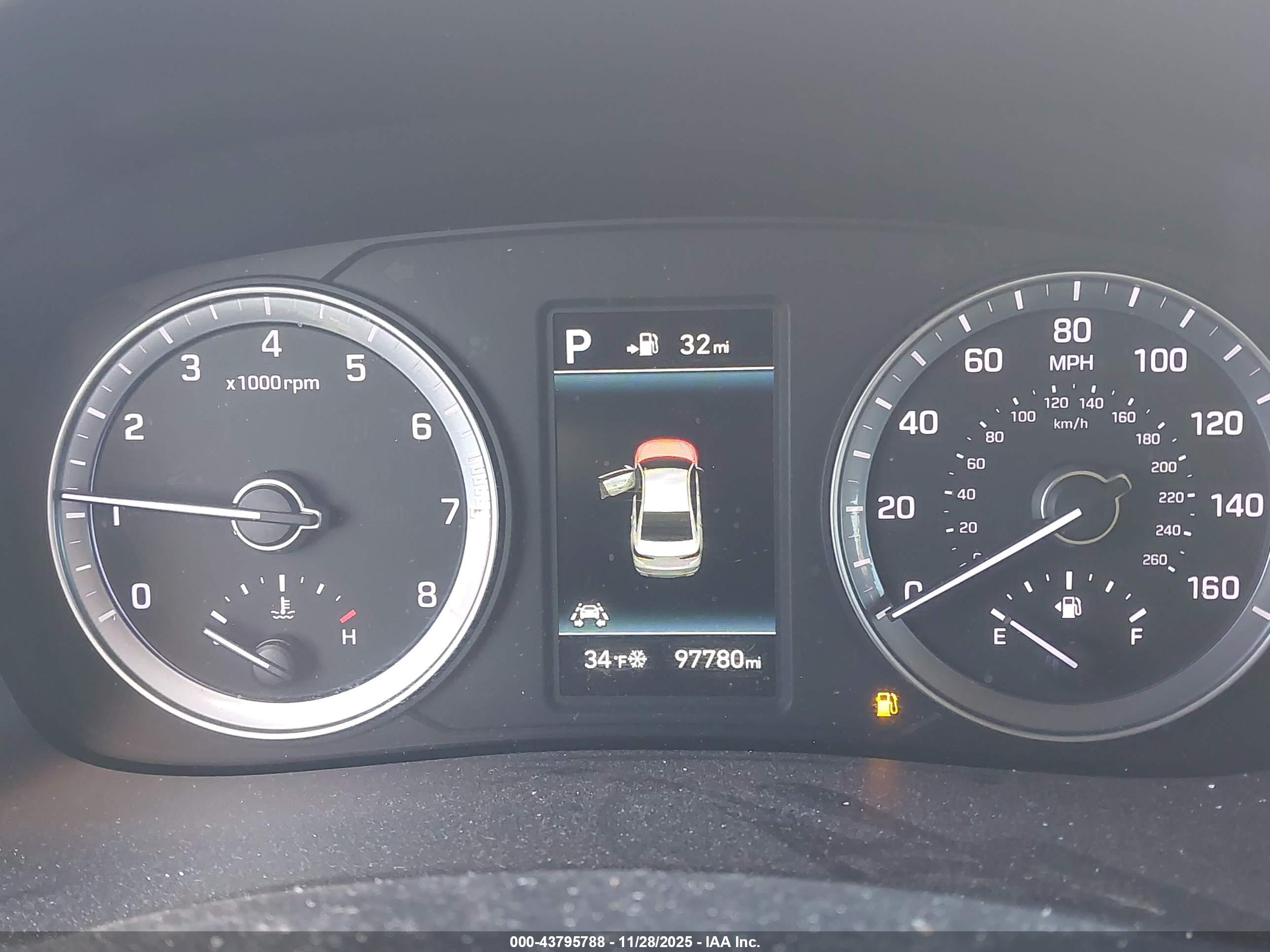 HYUNDAI SONATA image 7