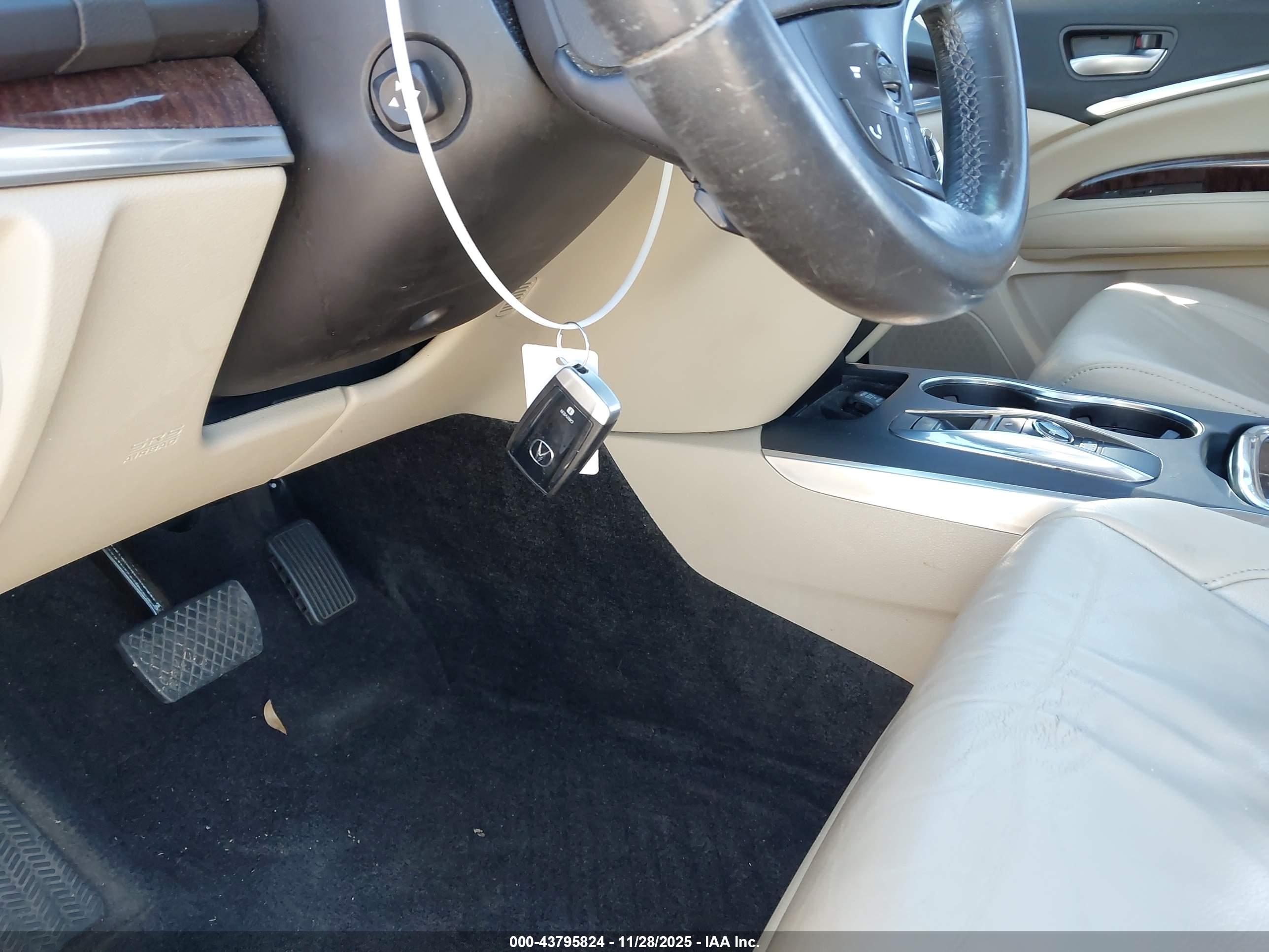 ACURA MDX image 11