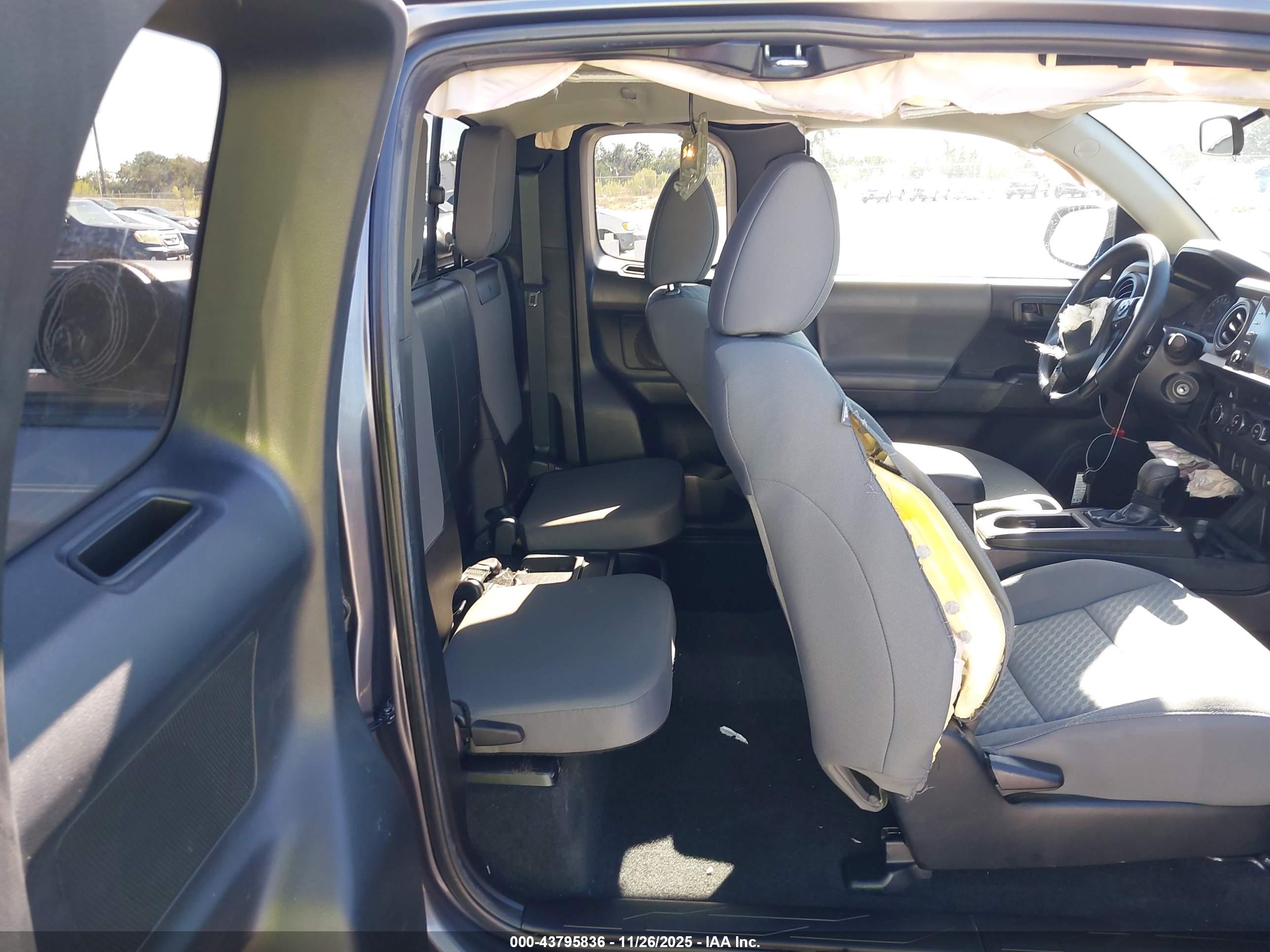 TOYOTA TACOMA image 8