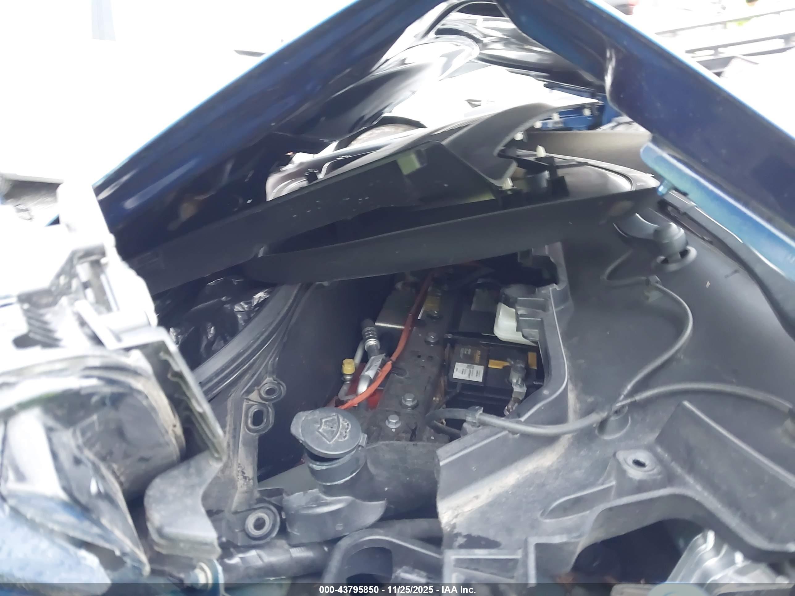 TESLA MODEL image 10