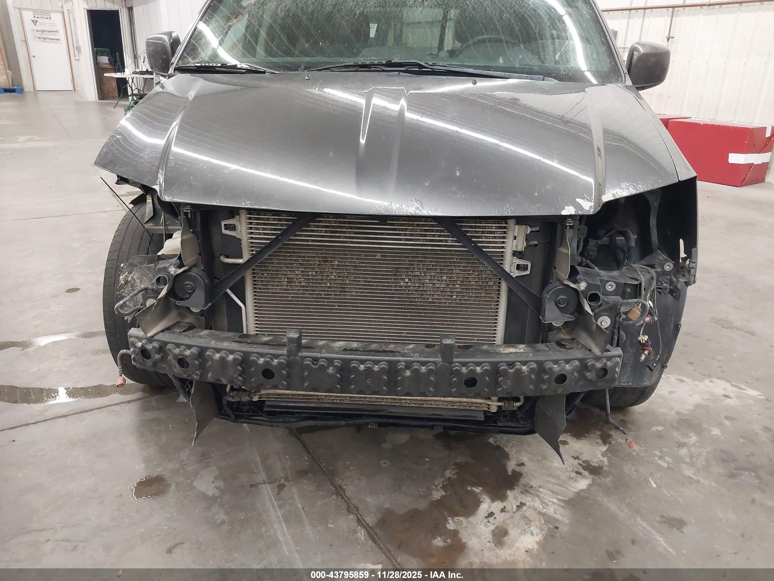 DODGE GRAND image 6