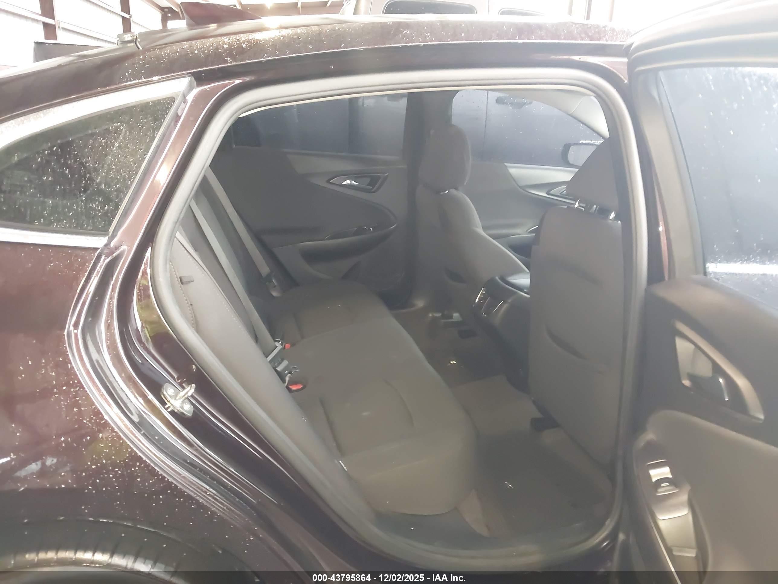 CHEVROLET MALIBU image 8