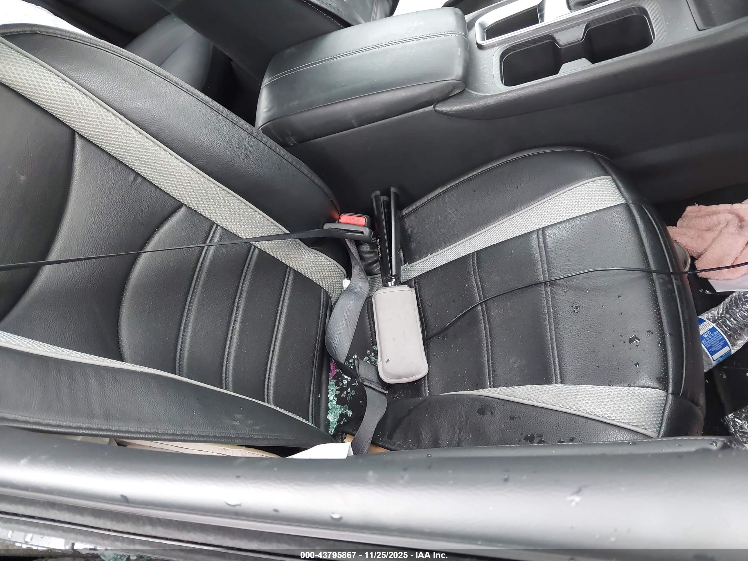 NISSAN SENTRA image 5